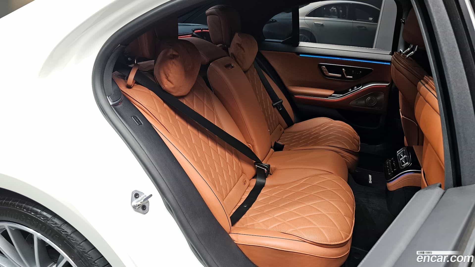 S-Class Mercedes-Benz 2022.9-OPTION-016
