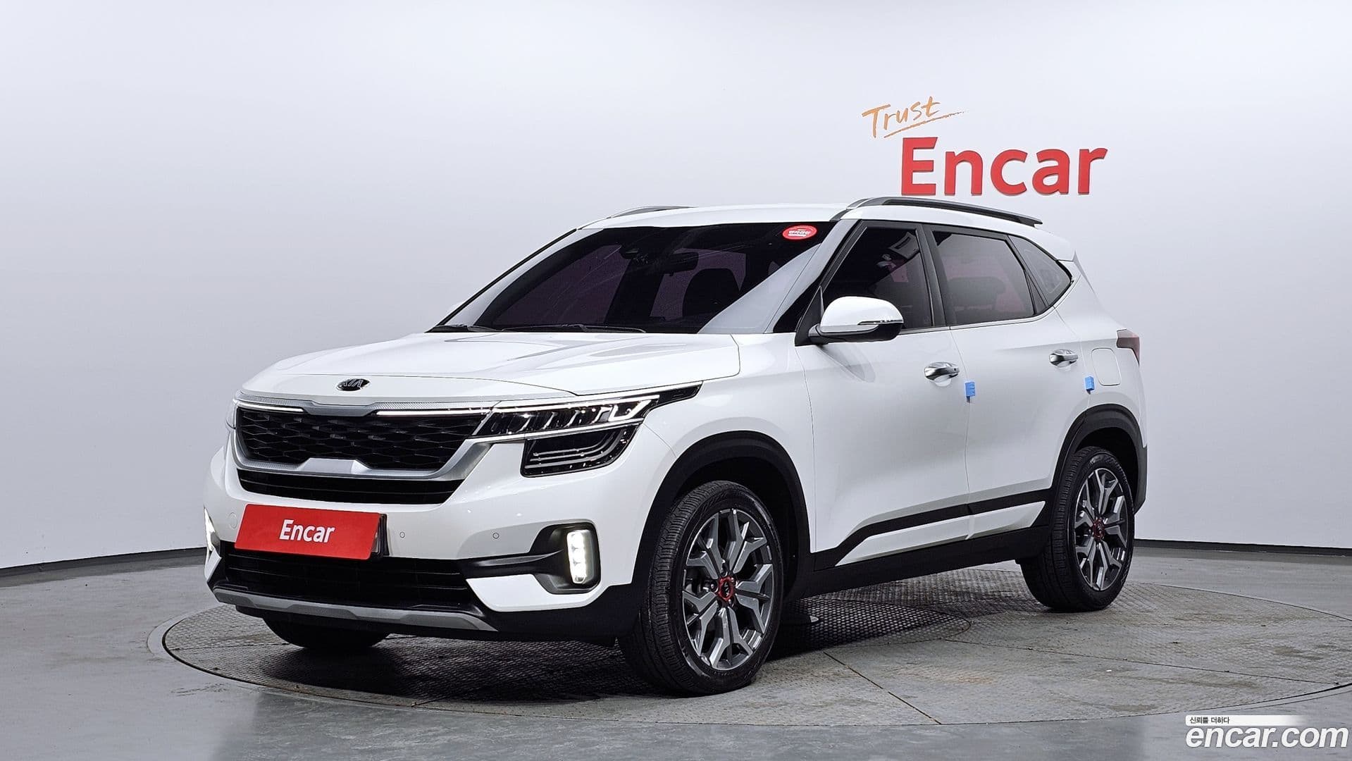 Main__Slider__Photo:Seltos Kia 2019.9-0