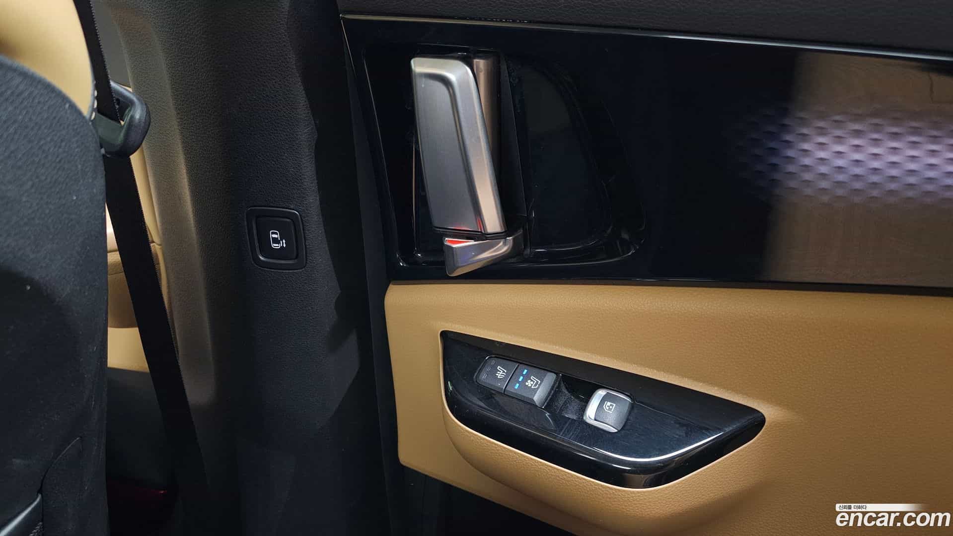 Canival Kia 2021.1-OPTION-023