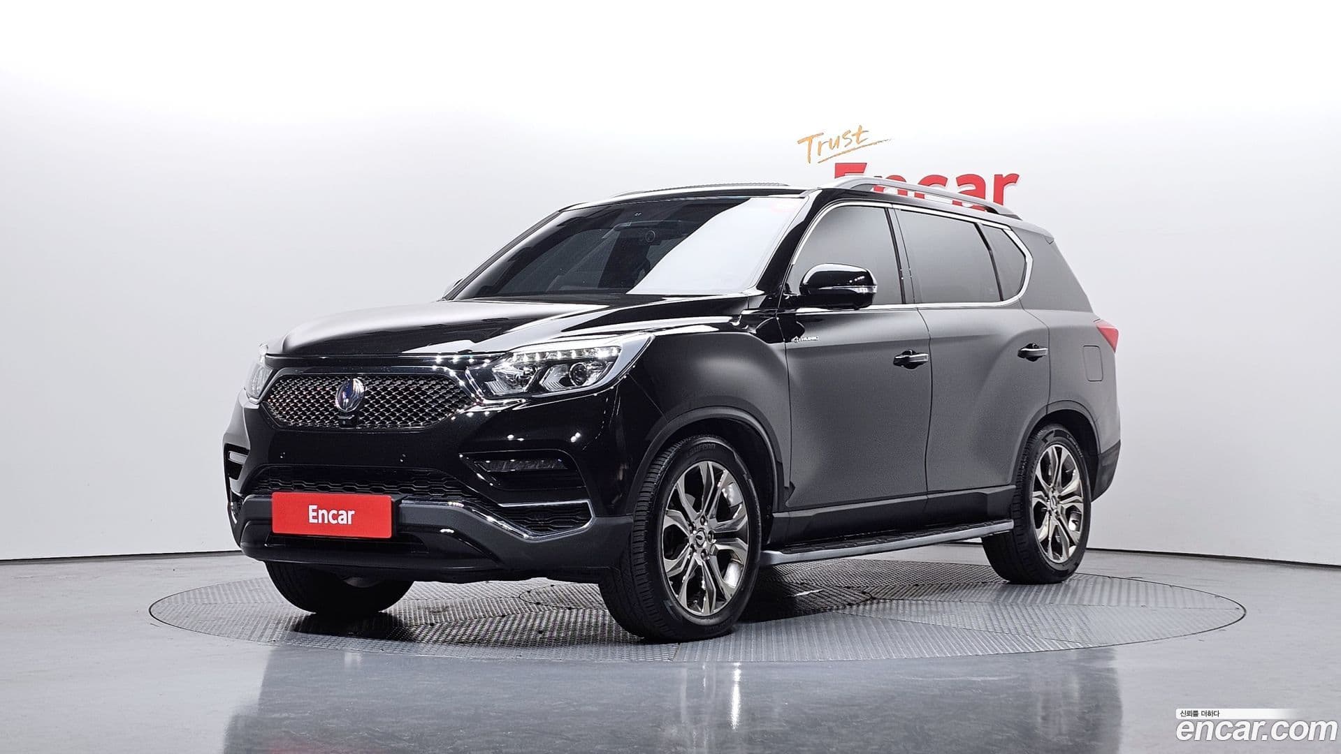 Main__Slider__Photo:Rexton KG Mobility 2018.9-0