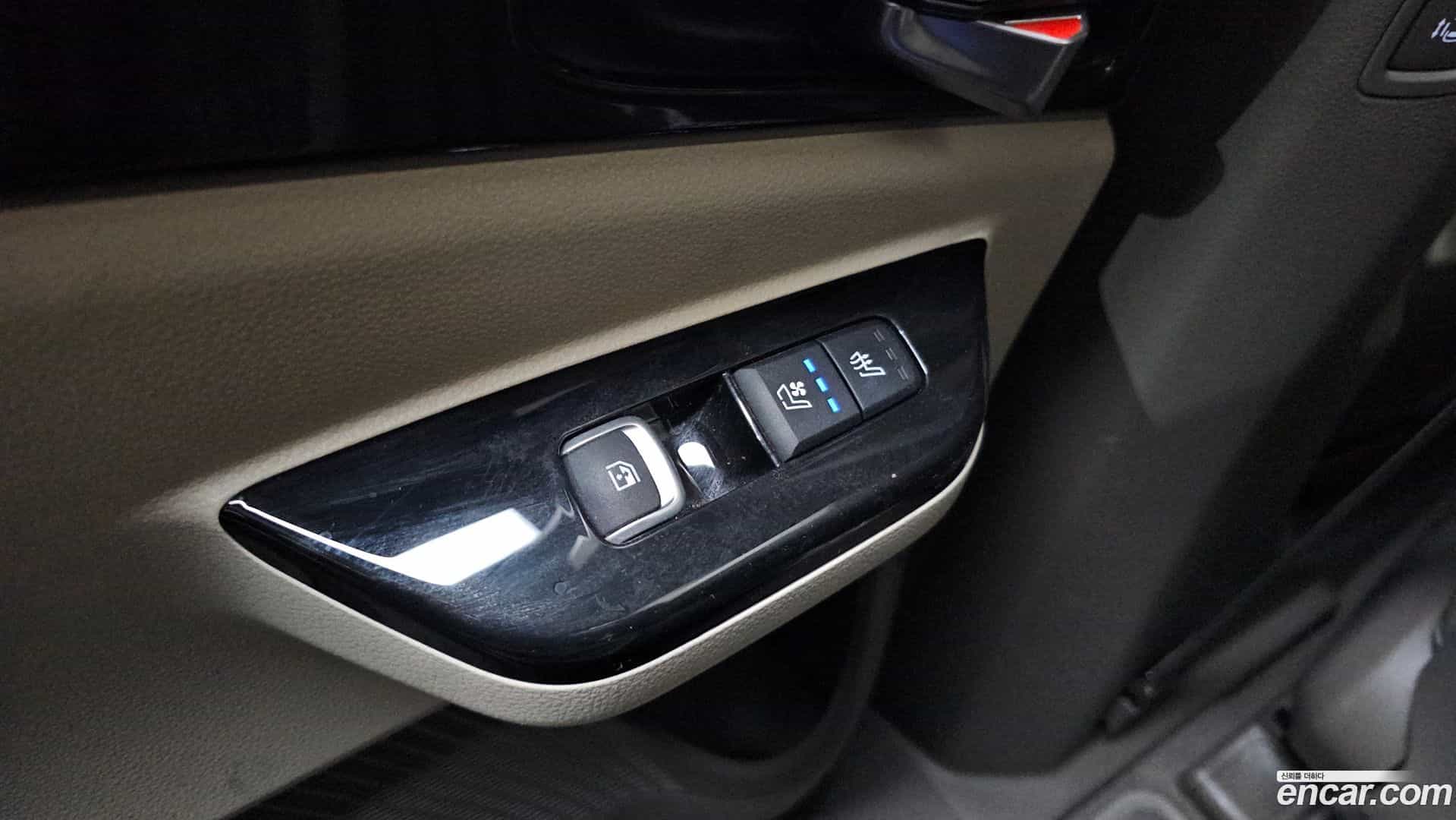 Canival Kia 2021.0-OPTION-023
