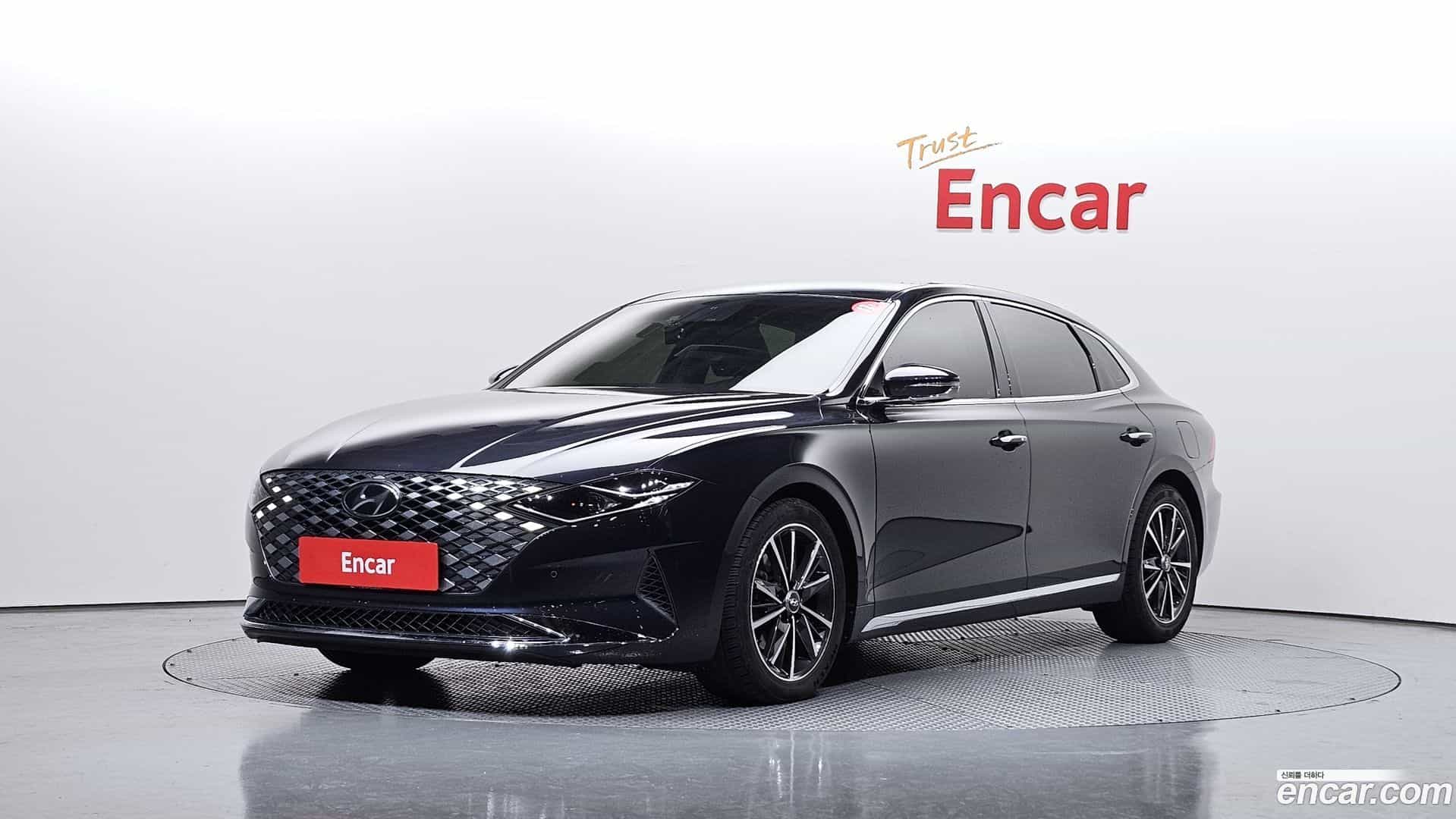 Grandeur Hyundai 2019.11-OUTER-001