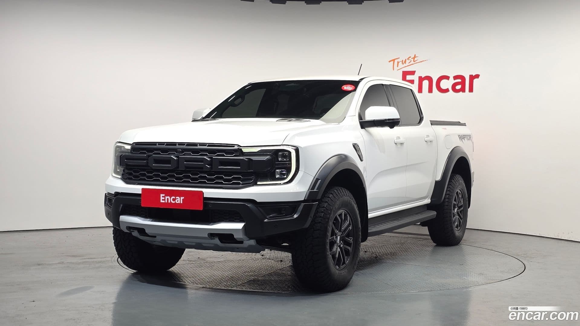 Main__Slider__Photo:Ranger Ford 2024.3-0