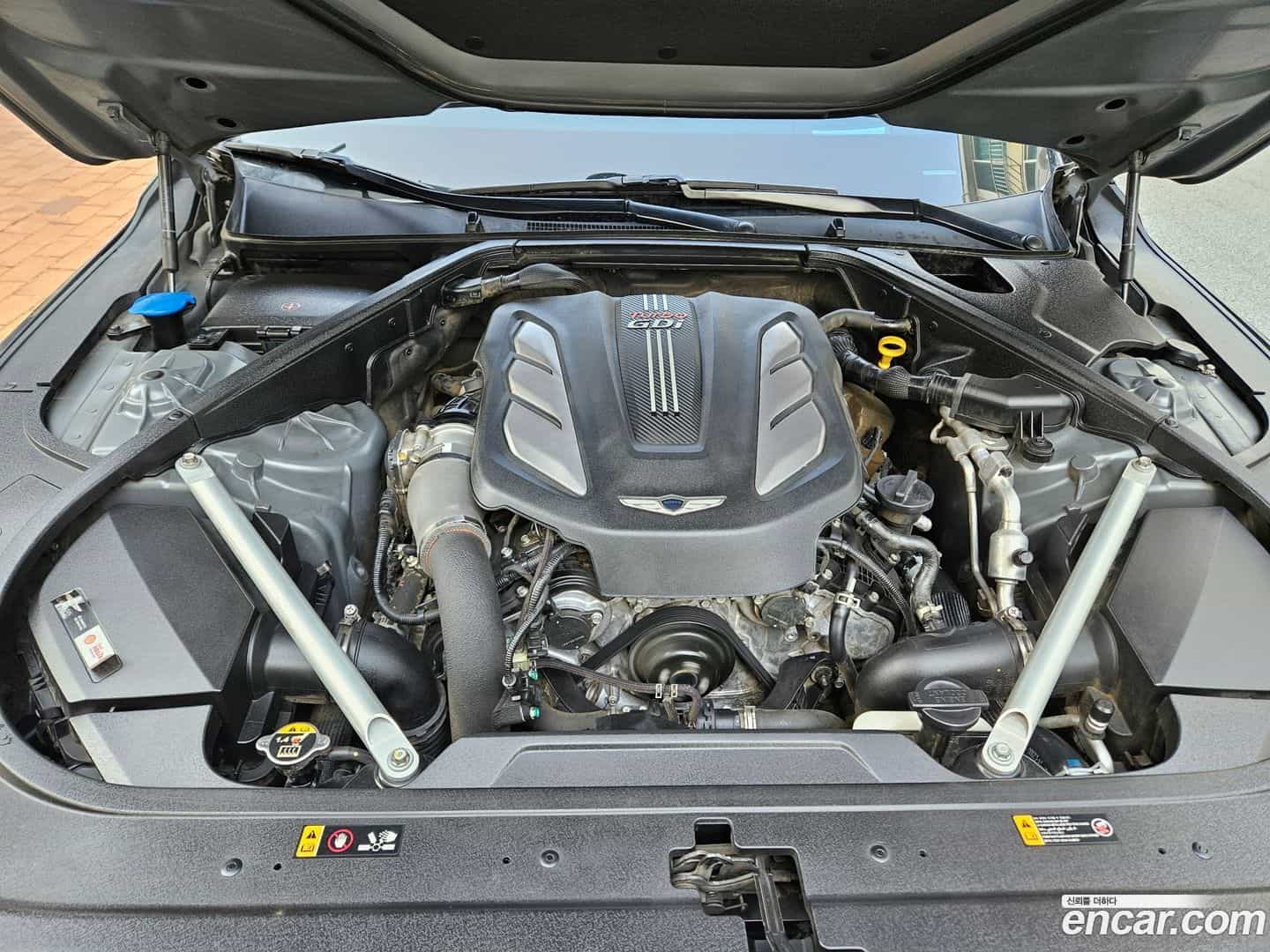 G90 Genesis 2019.0-INNER-006