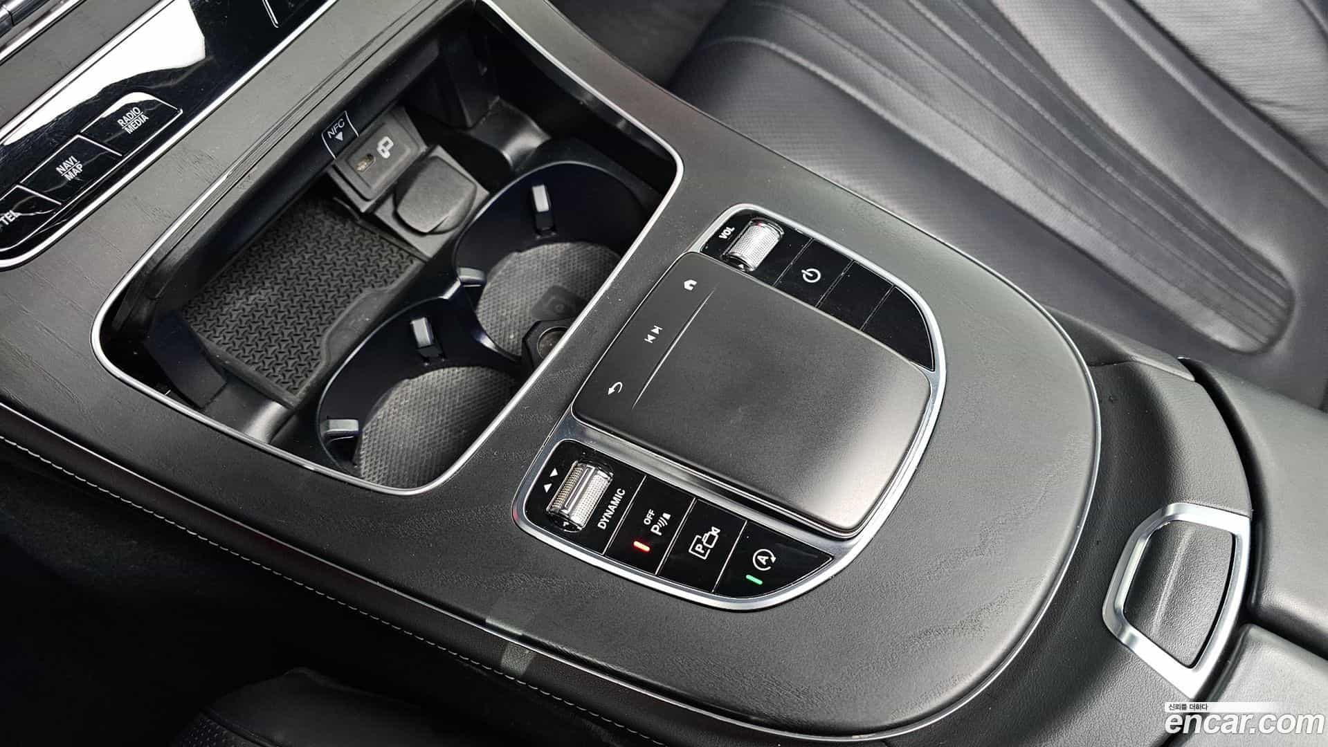CLS-Class Mercedes-Benz 2022.5-OPTION-020