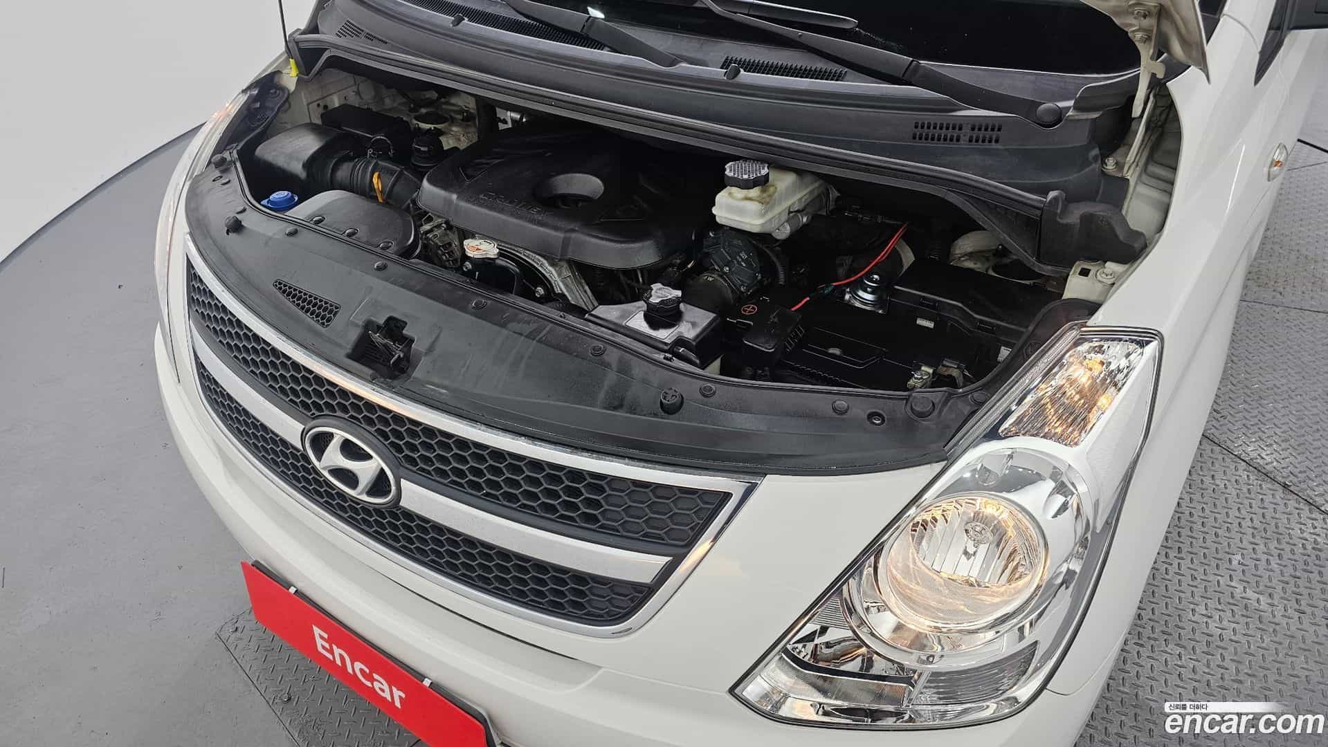 Starex Hyundai 2015.7-INNER-006