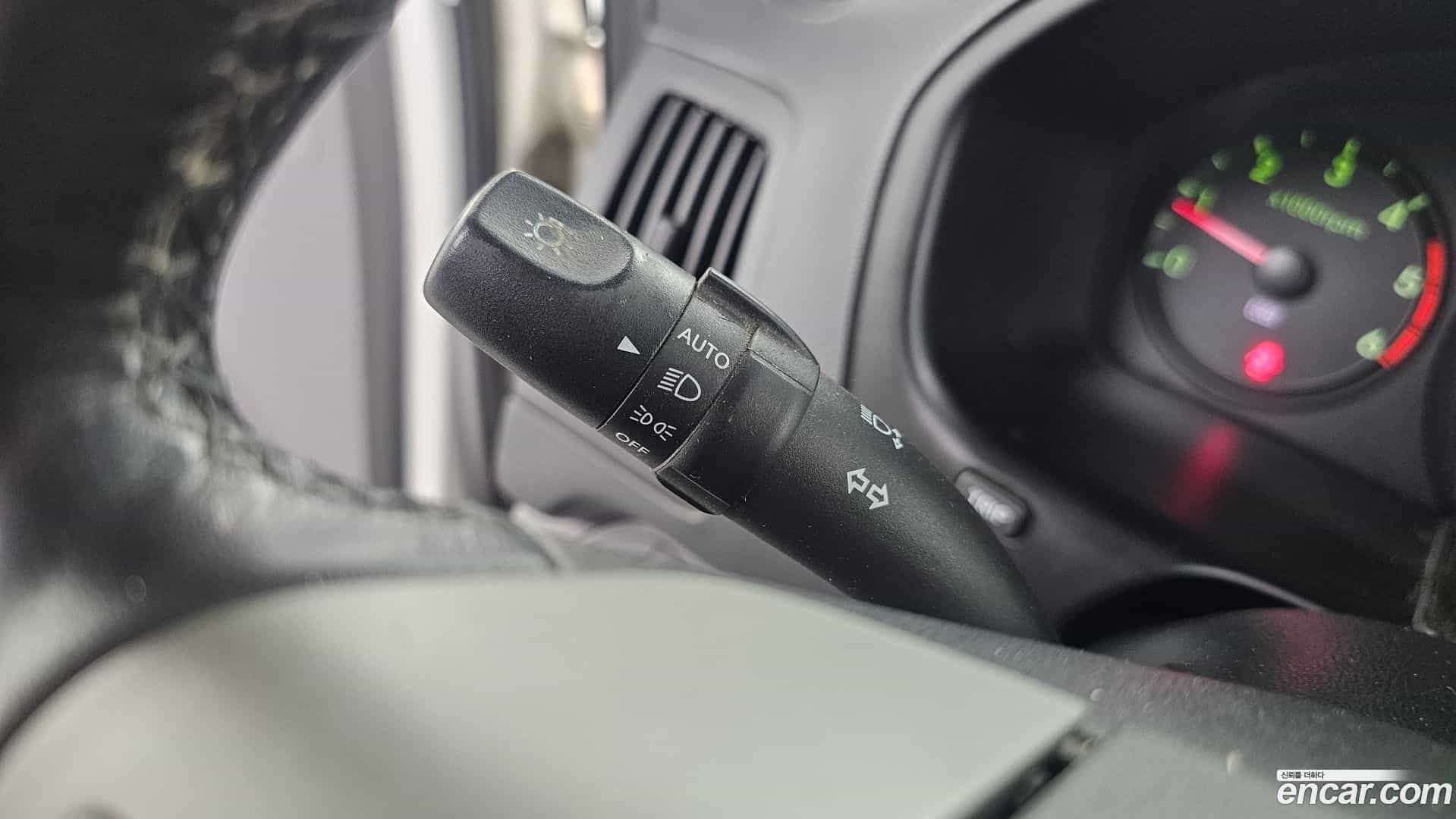 Starex Hyundai 2015.7-OPTION-023