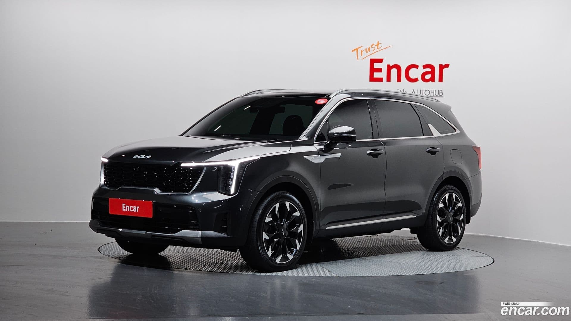 Main__Slider__Photo:Sorento Kia 2024.0-0