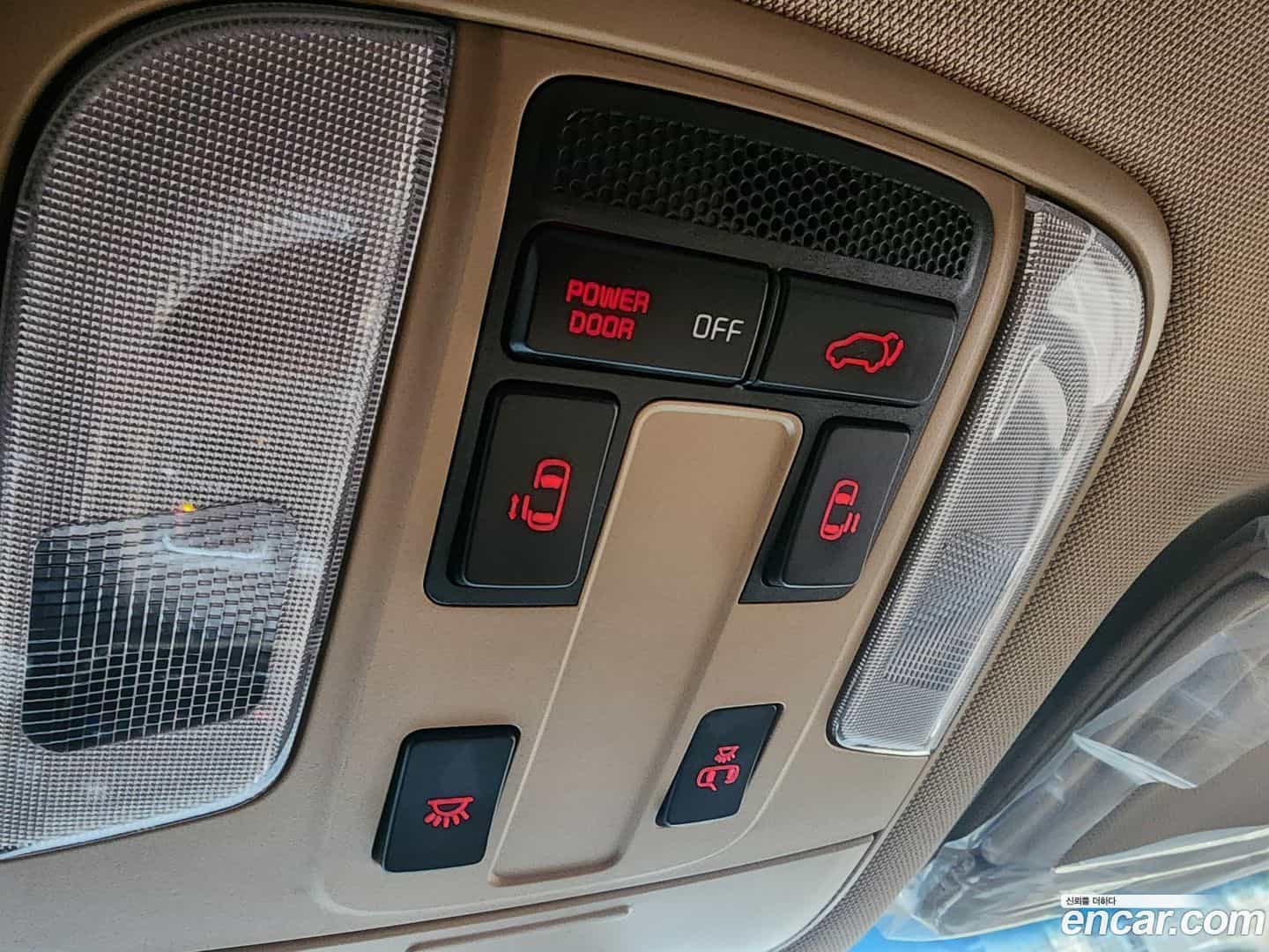 Canival Kia 2019.1-INNER-009