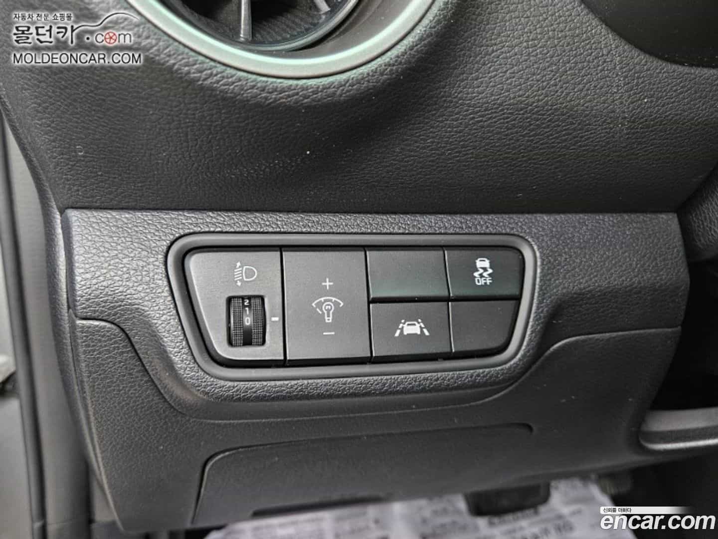 K3 Kia 2020.2-INNER-009