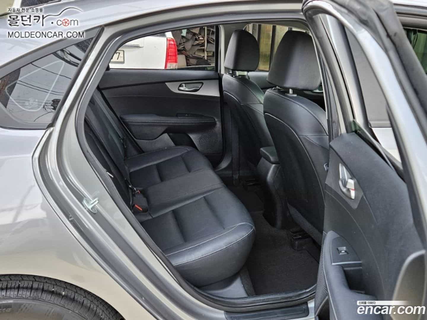 K3 Kia 2020.2-OPTION-020