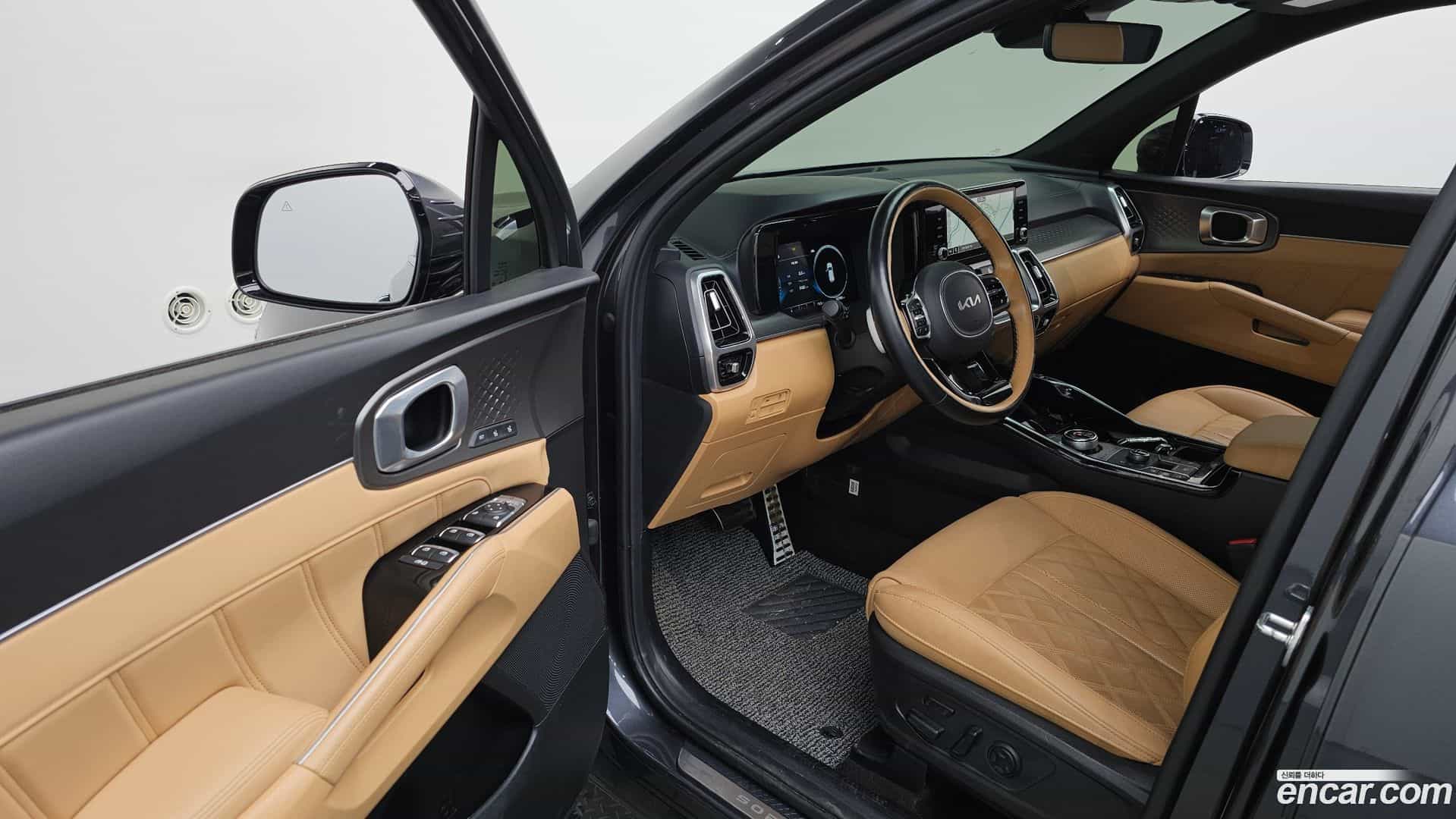 Sorento Kia 2023.2-INNER-010