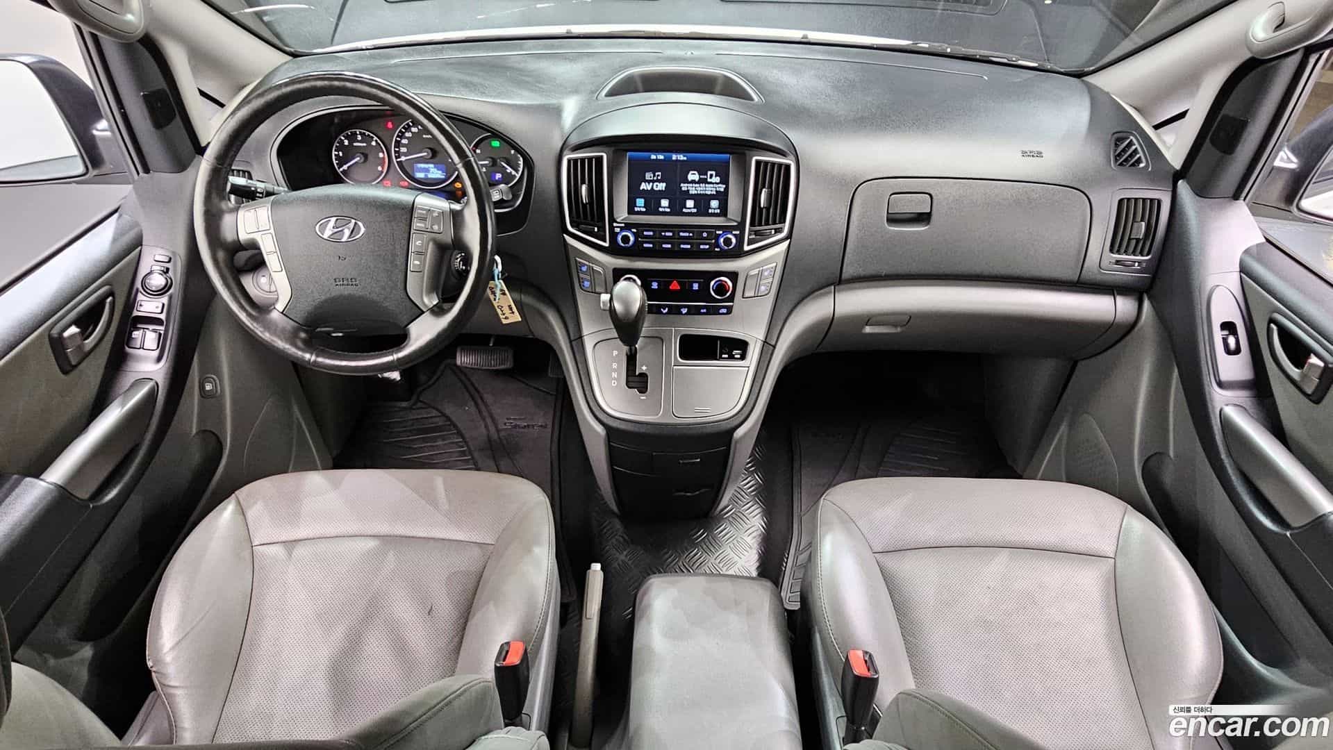 Starex Hyundai 2020.10-INNER-007