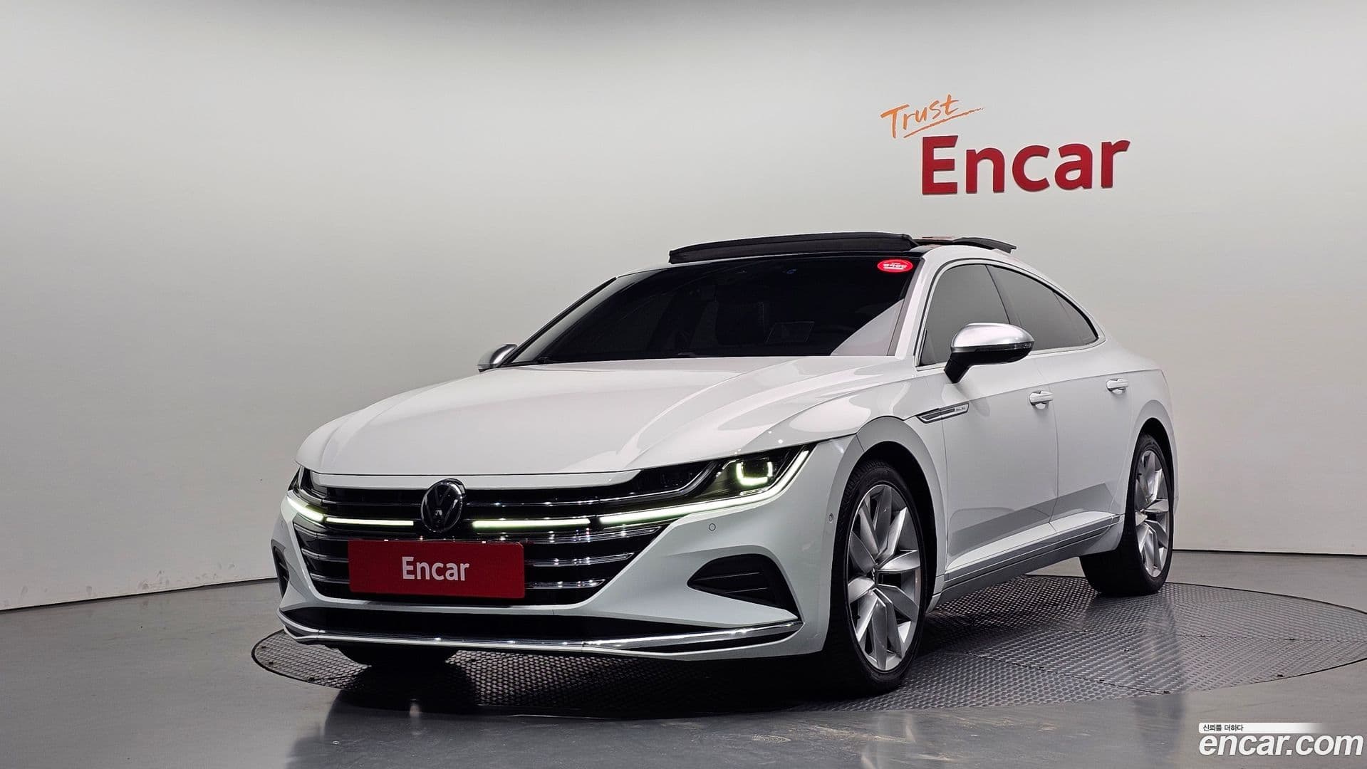 Main__Slider__Photo:Arteon Volkswagen 2022.0-0