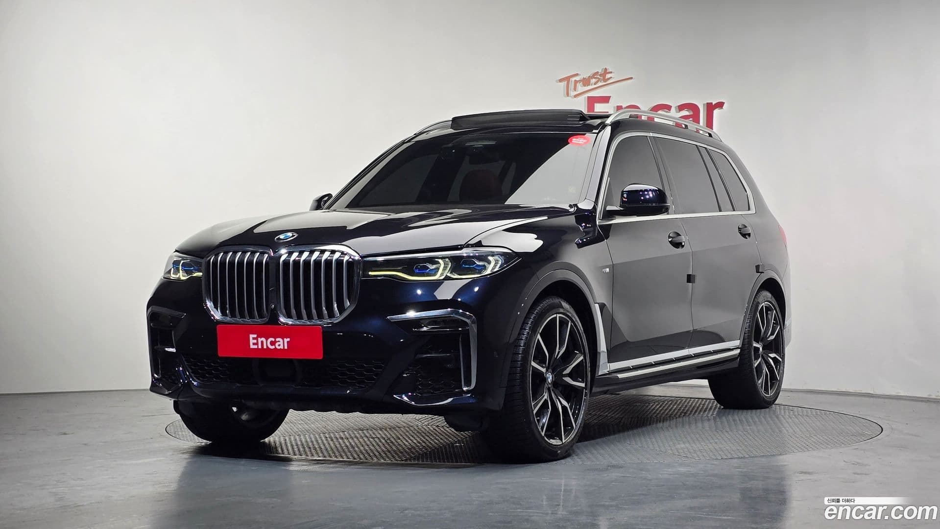 Main__Slider__Photo:X7 BMW 2022.0-0