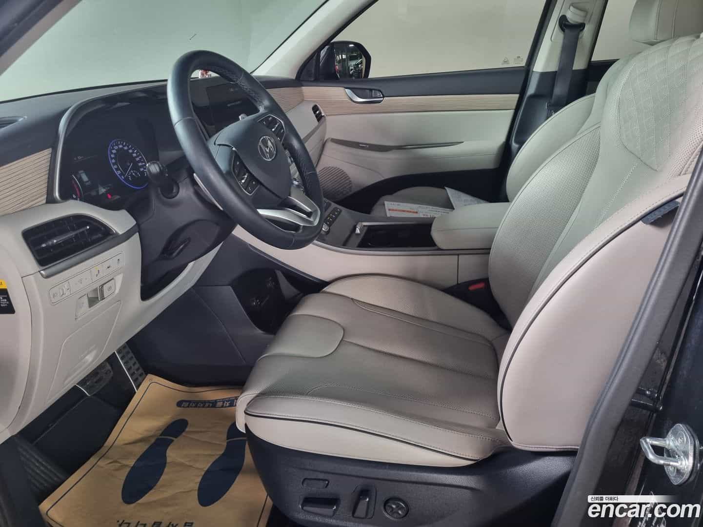 Palisade Hyundai 2020.1-INNER-008