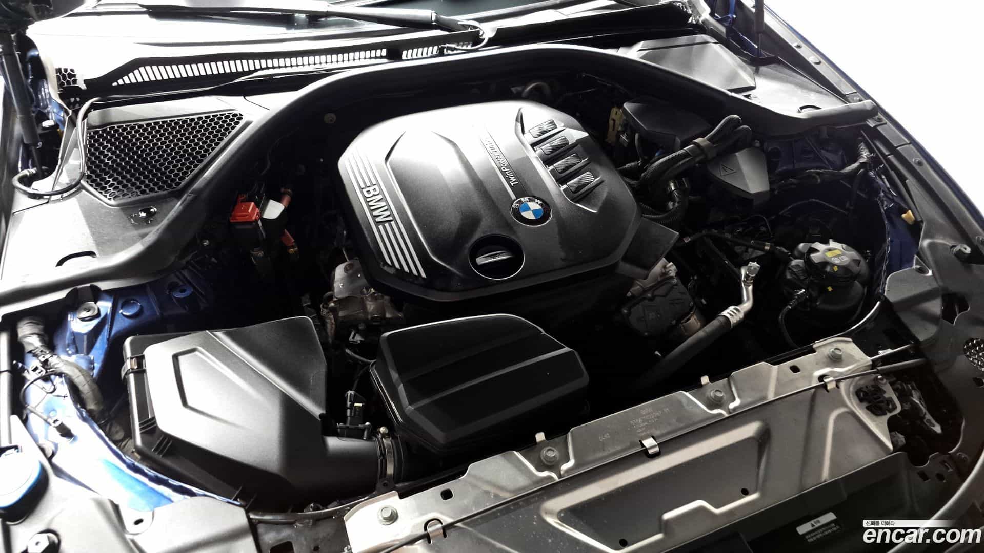 3-Series BMW 2022.5-INNER-006