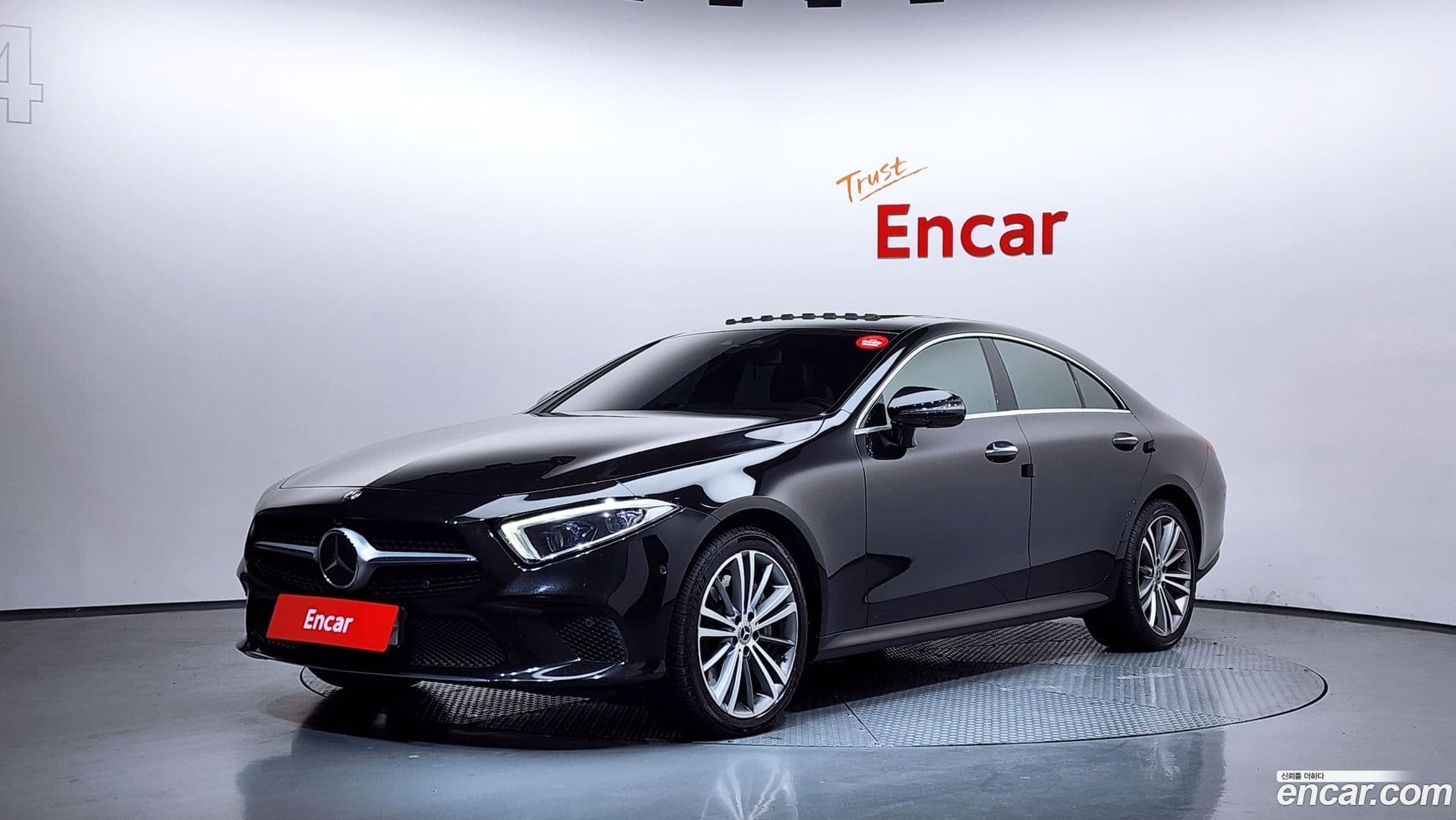 Main__Slider__Photo:CLS-Class Mercedes-Benz 2018.11-0