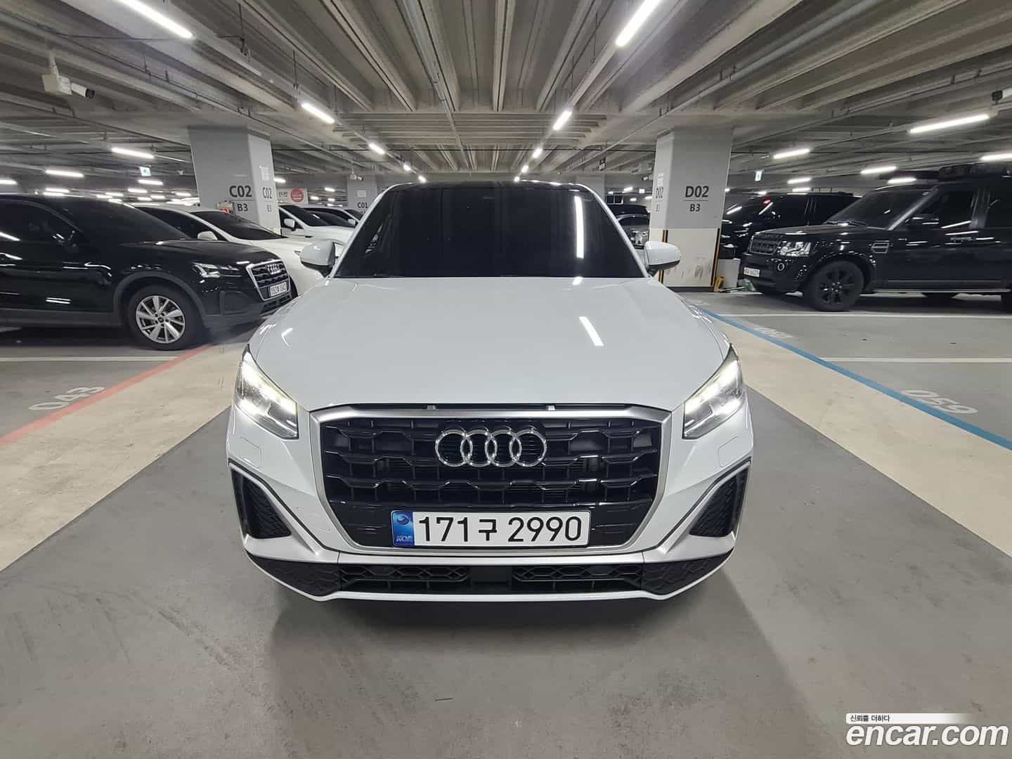 Q2 Audi 2023.11-OUTER-002