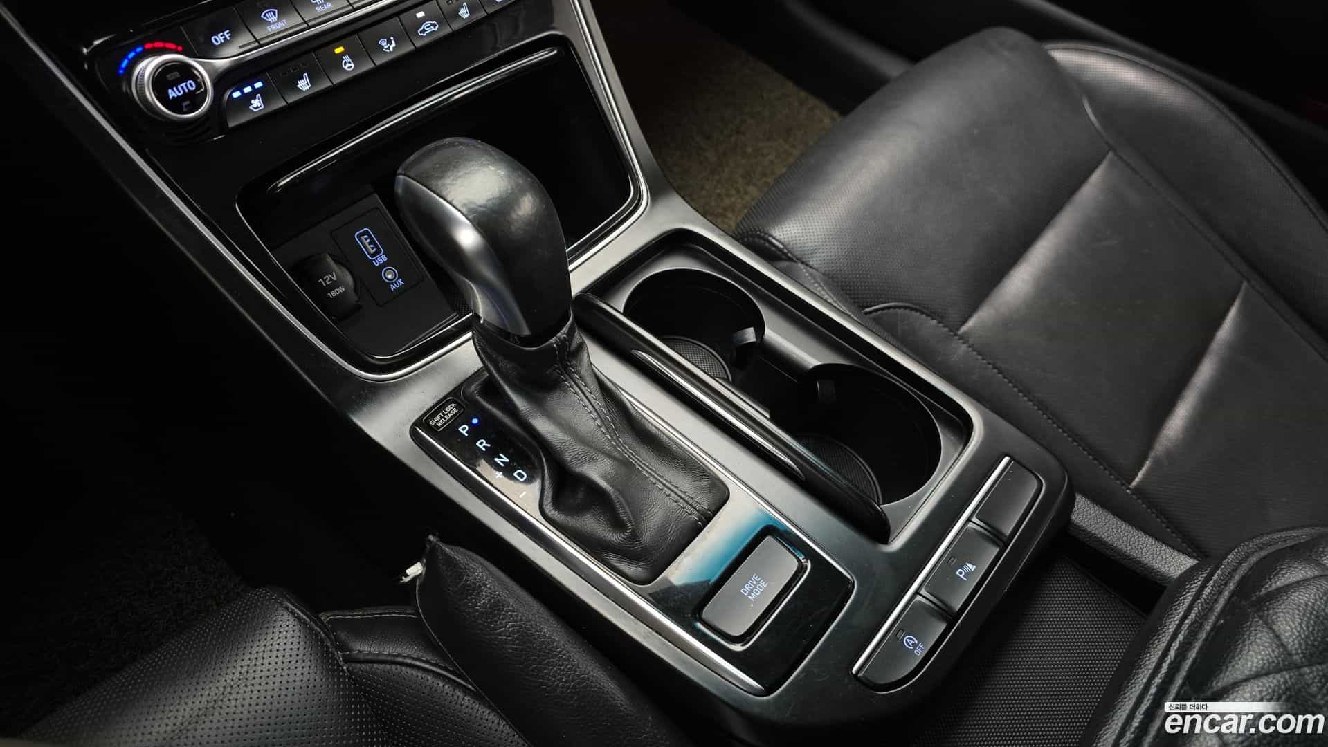 Grandeur Hyundai 2017.7-INNER-009