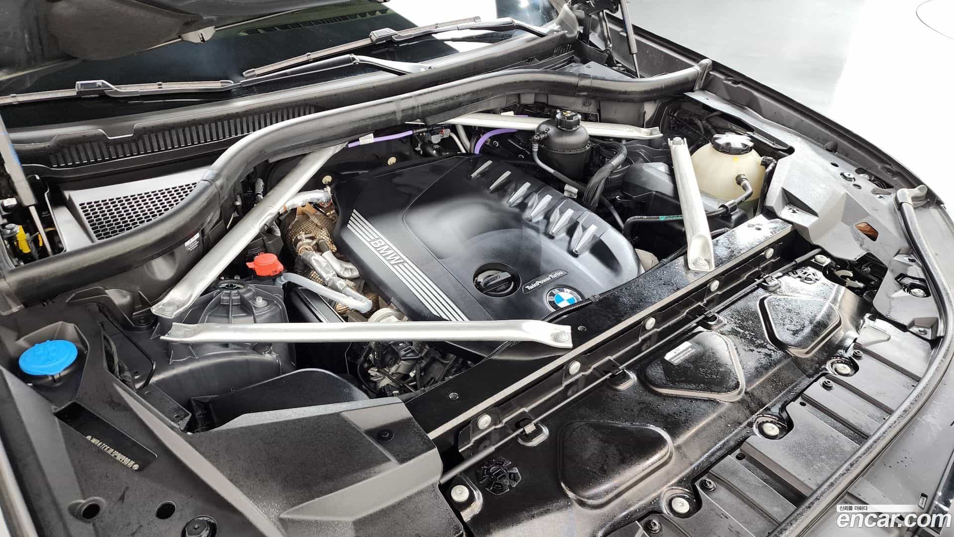 X6 BMW 2022.10-INNER-006