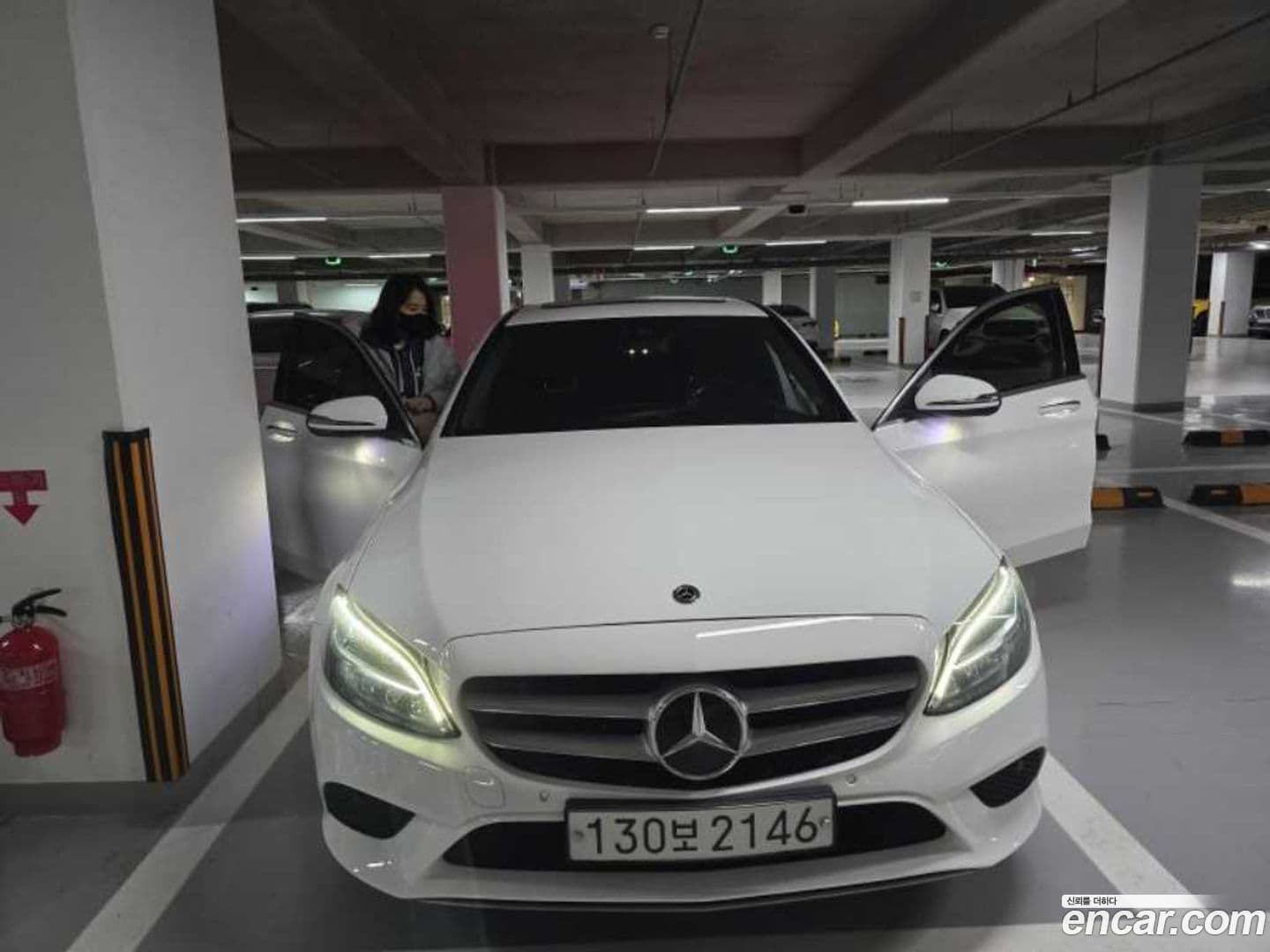 Main__Slider__Photo:C-Class Mercedes-Benz 2020.5-0