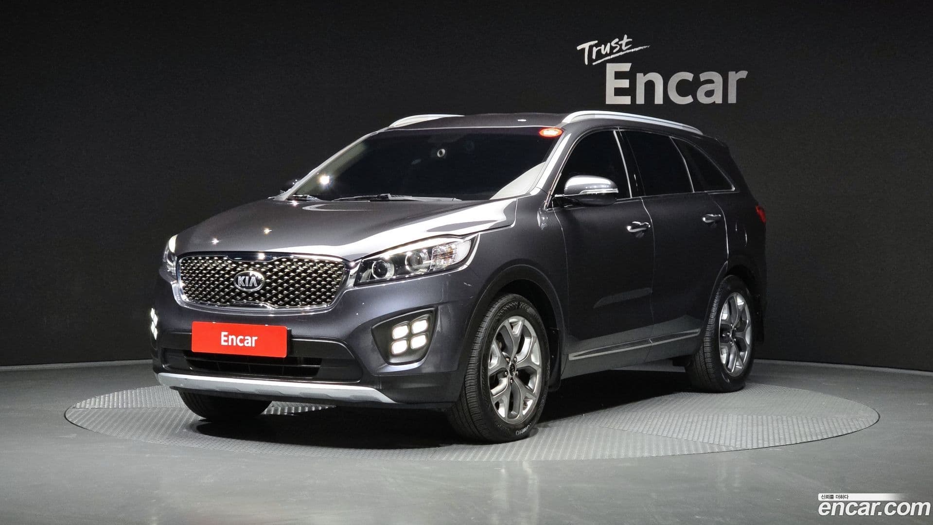 Main__Slider__Photo:Sorento Kia 2016.3-0