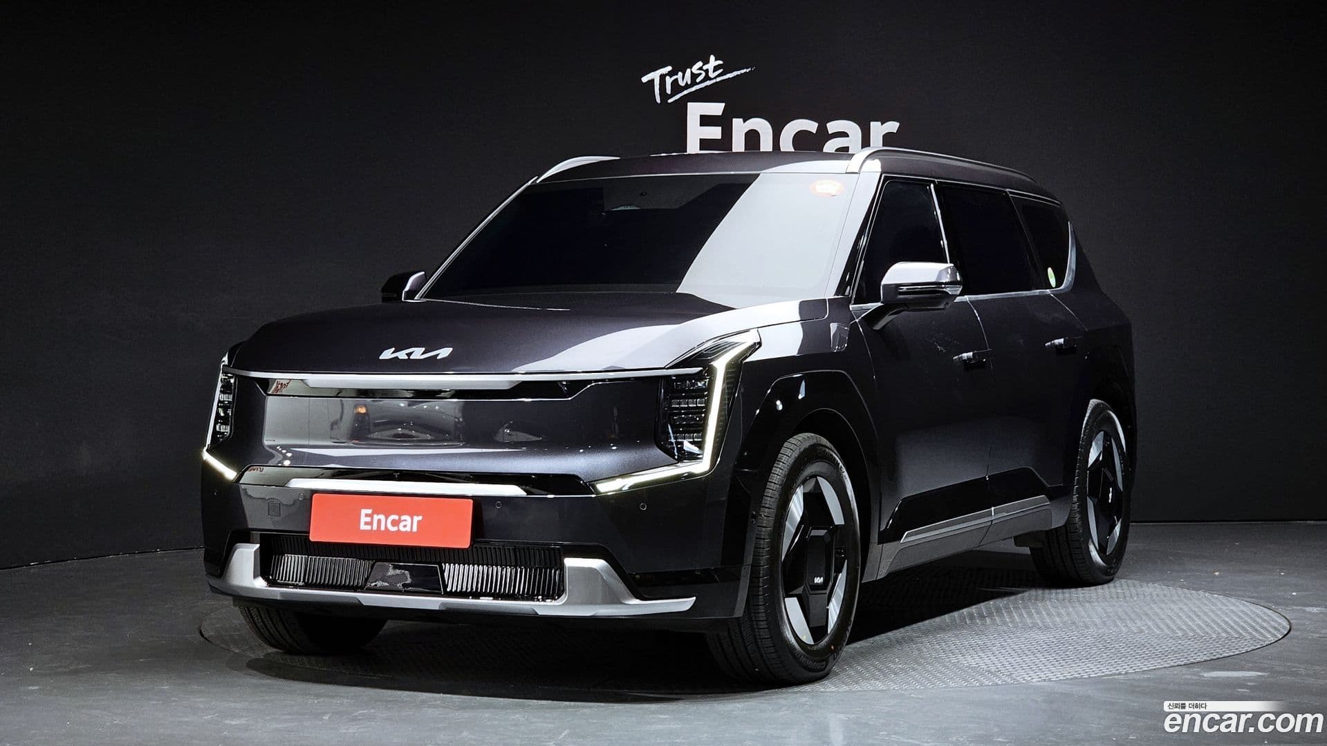 Main__Slider__Photo:EV9 Kia 2023.6-0