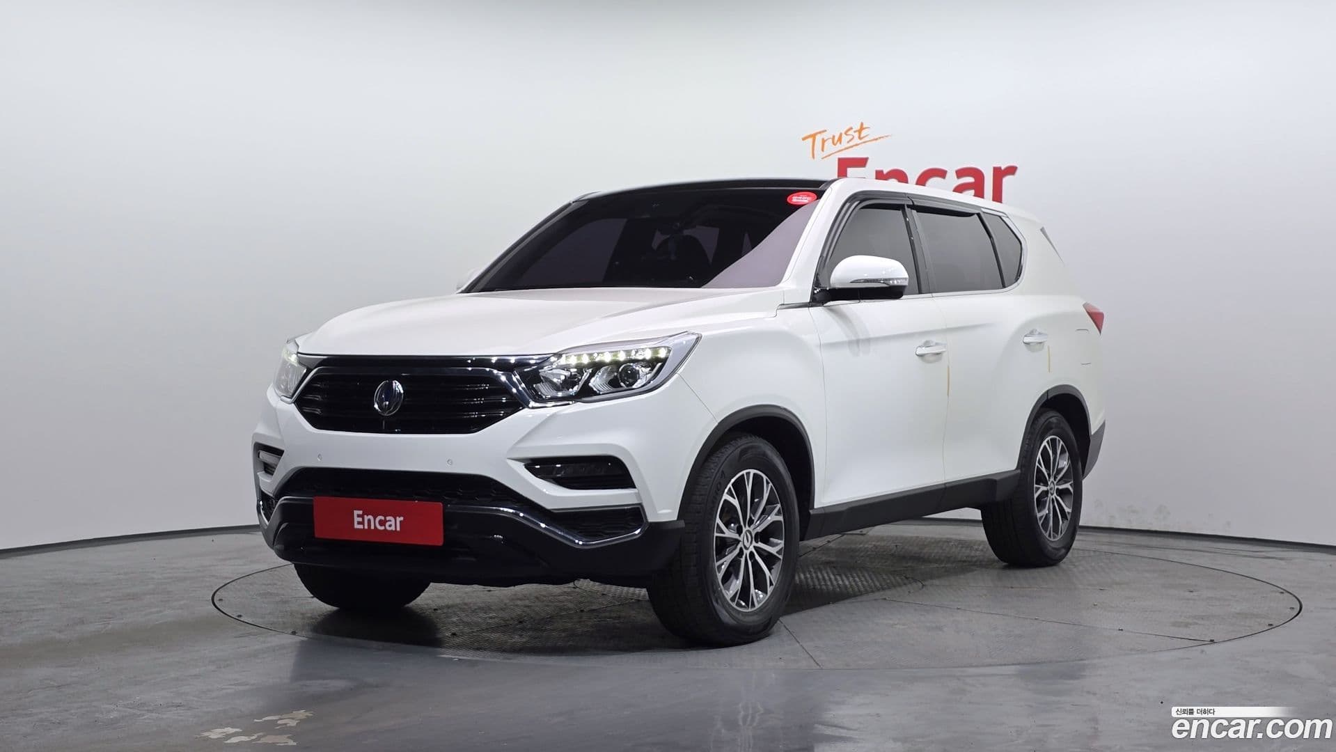 Main__Slider__Photo:Rexton KG Mobility 2018.11-0