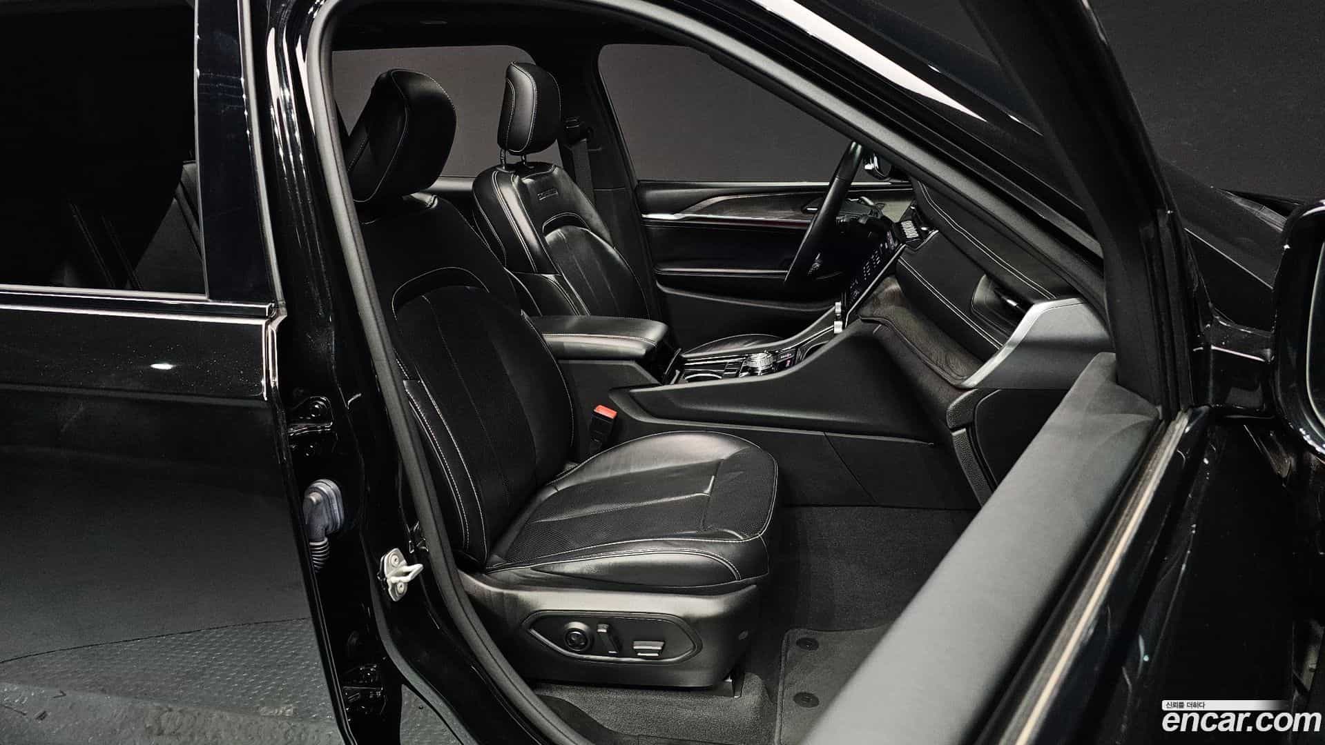 Cherokee Jeep 2021.11-INNER-010