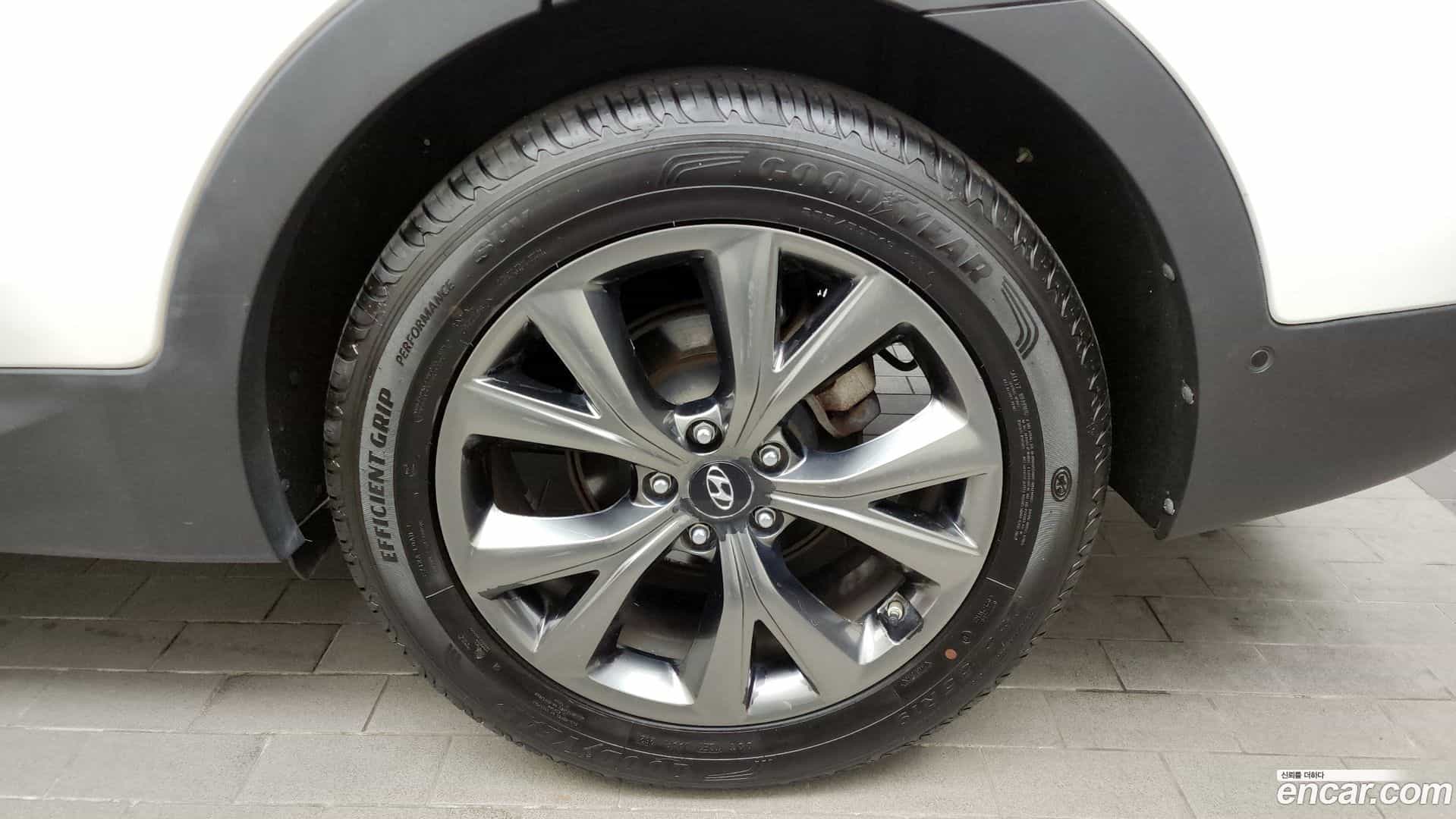 Santafe Hyundai 2015.7-OUTER-005