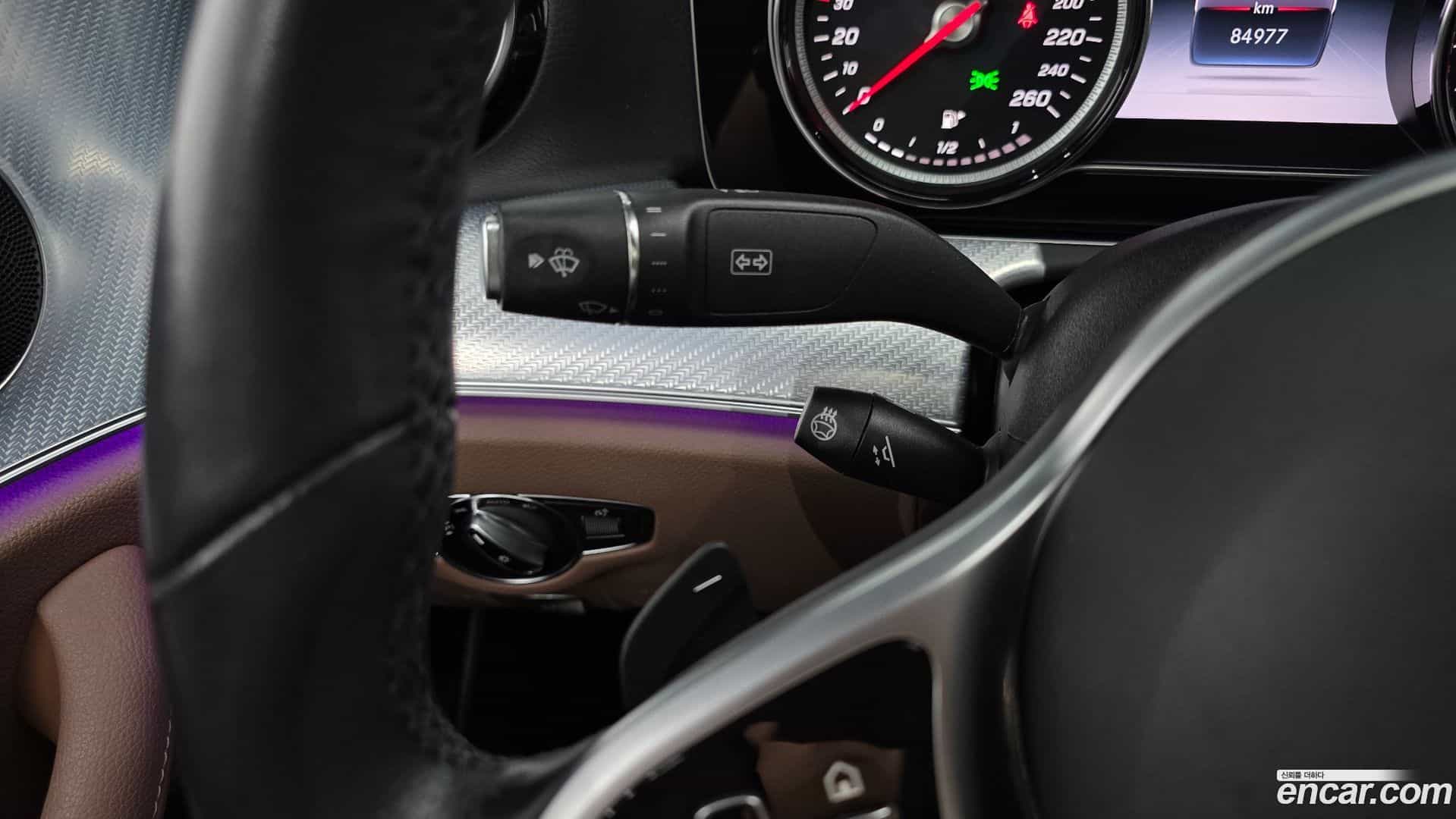 E-Class Mercedes-Benz 2020.6-OPTION-022