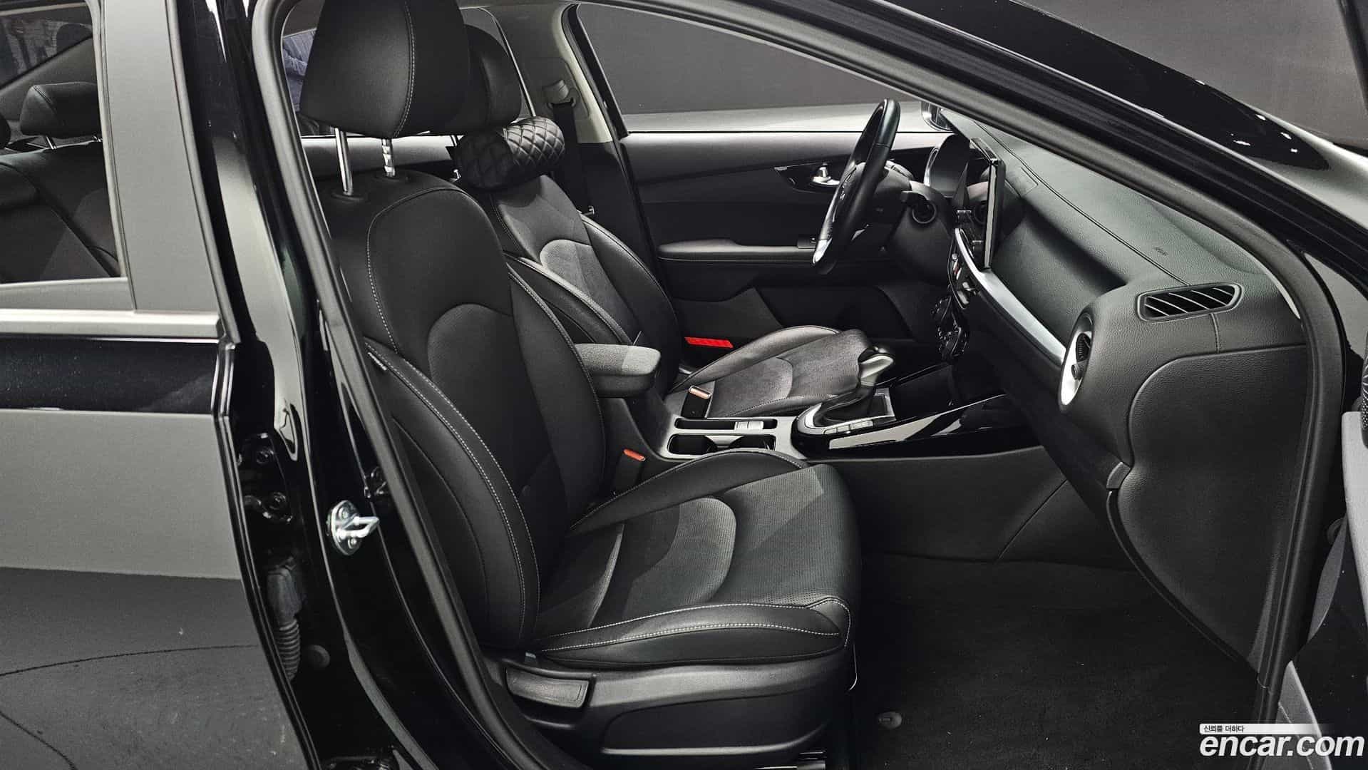 K3 Kia 2024.2-INNER-010