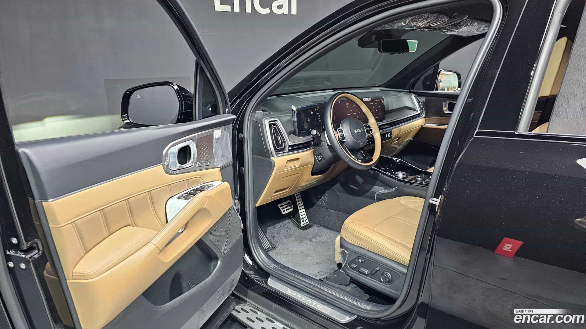 Sorento Kia 2023.8-OPTION-015