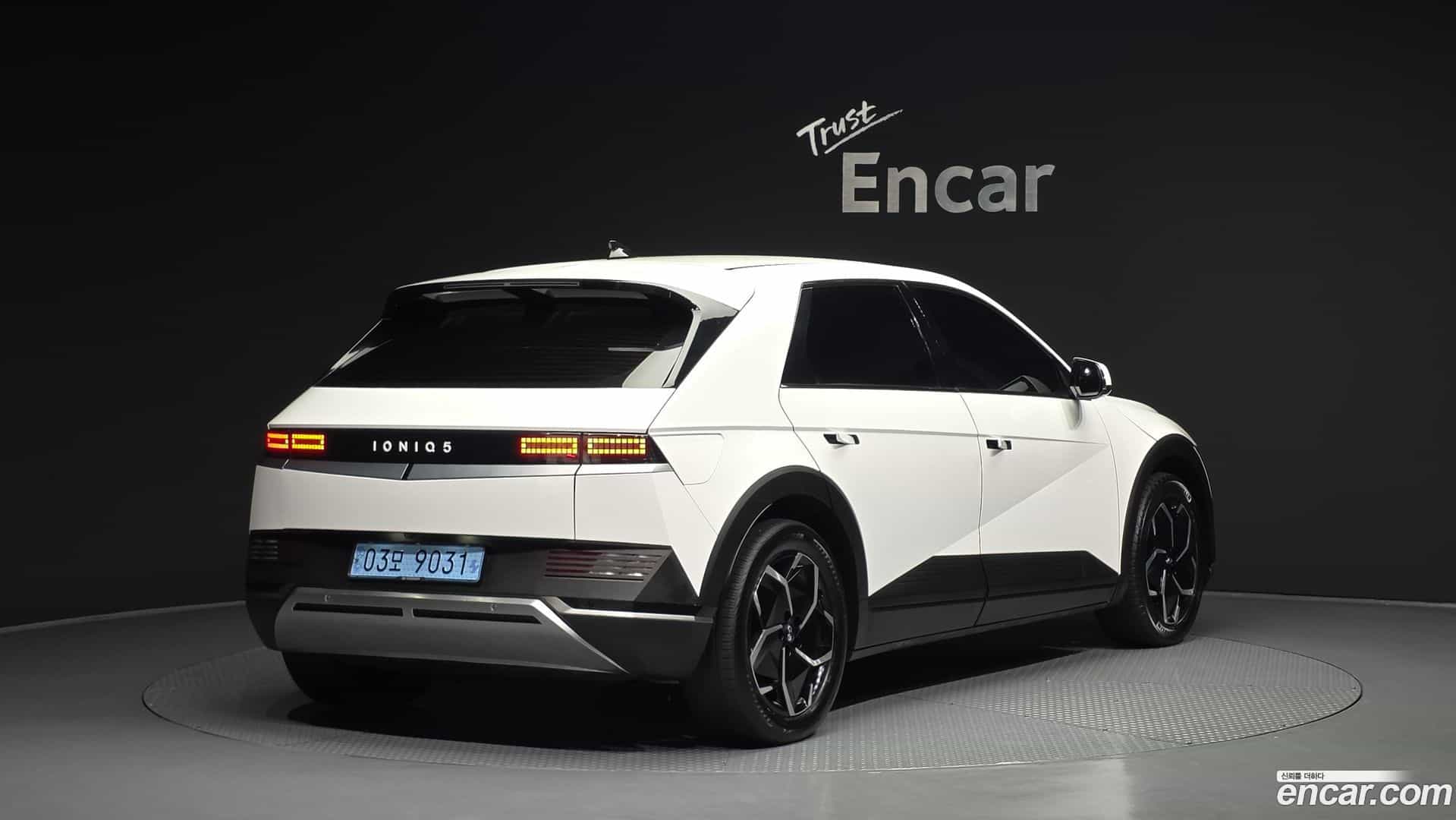Ioniq5 Hyundai 2021.5-OUTER-002