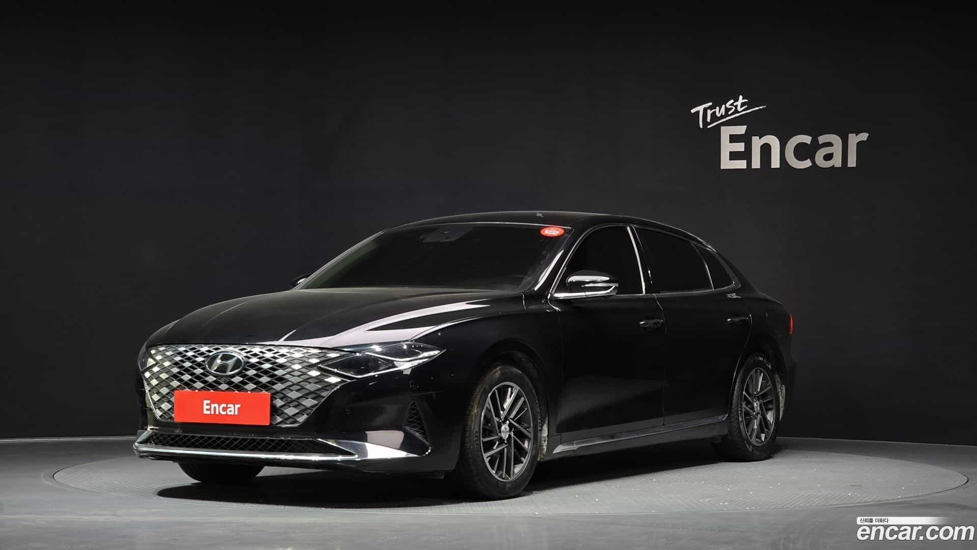 Grandeur Hyundai 2019.11-OUTER-001