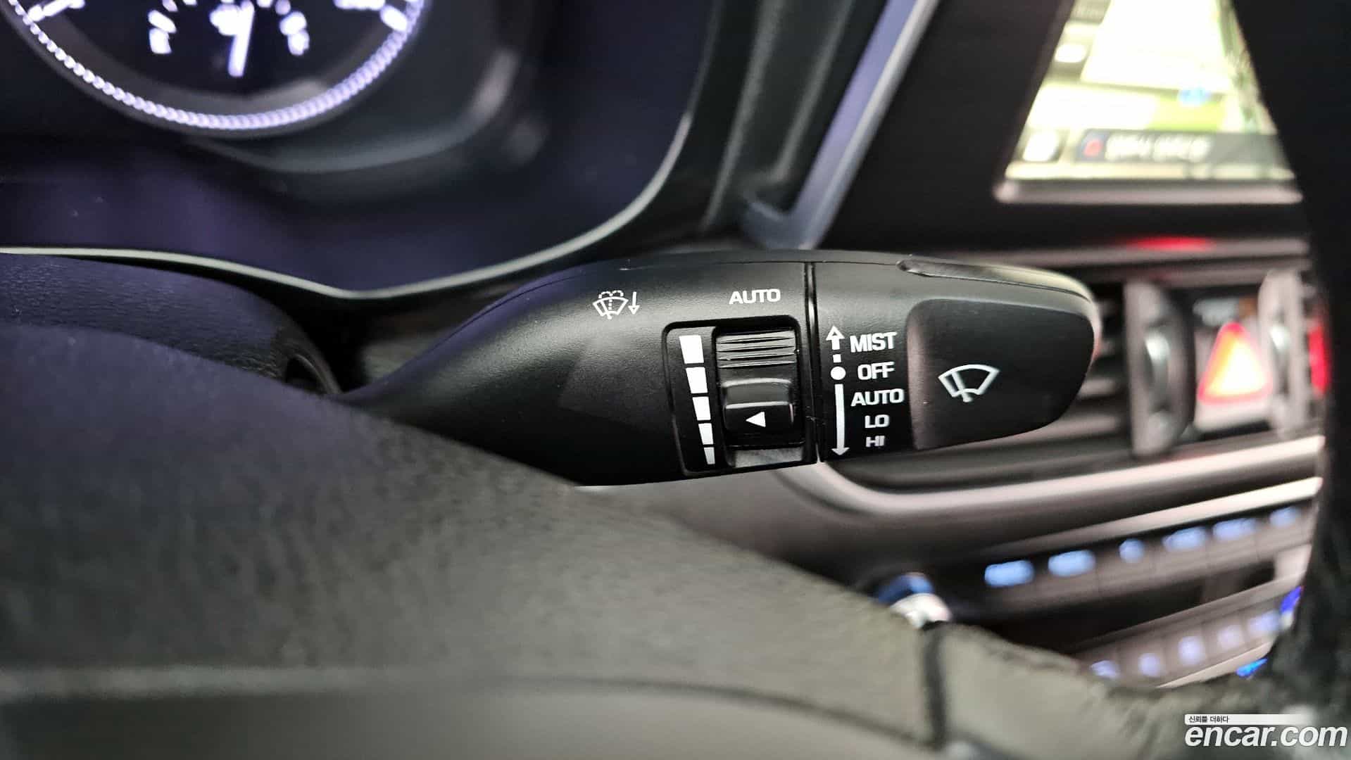 Grandeur Hyundai 2017.2-OPTION-022
