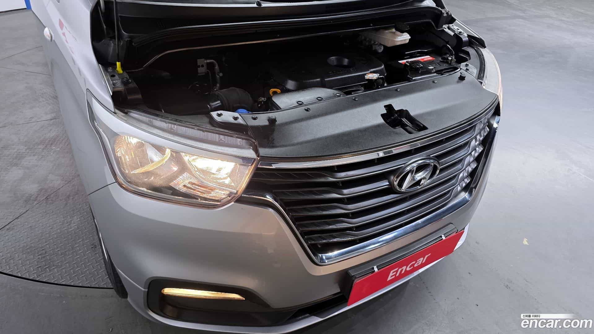 Starex Hyundai 2018.3-INNER-006