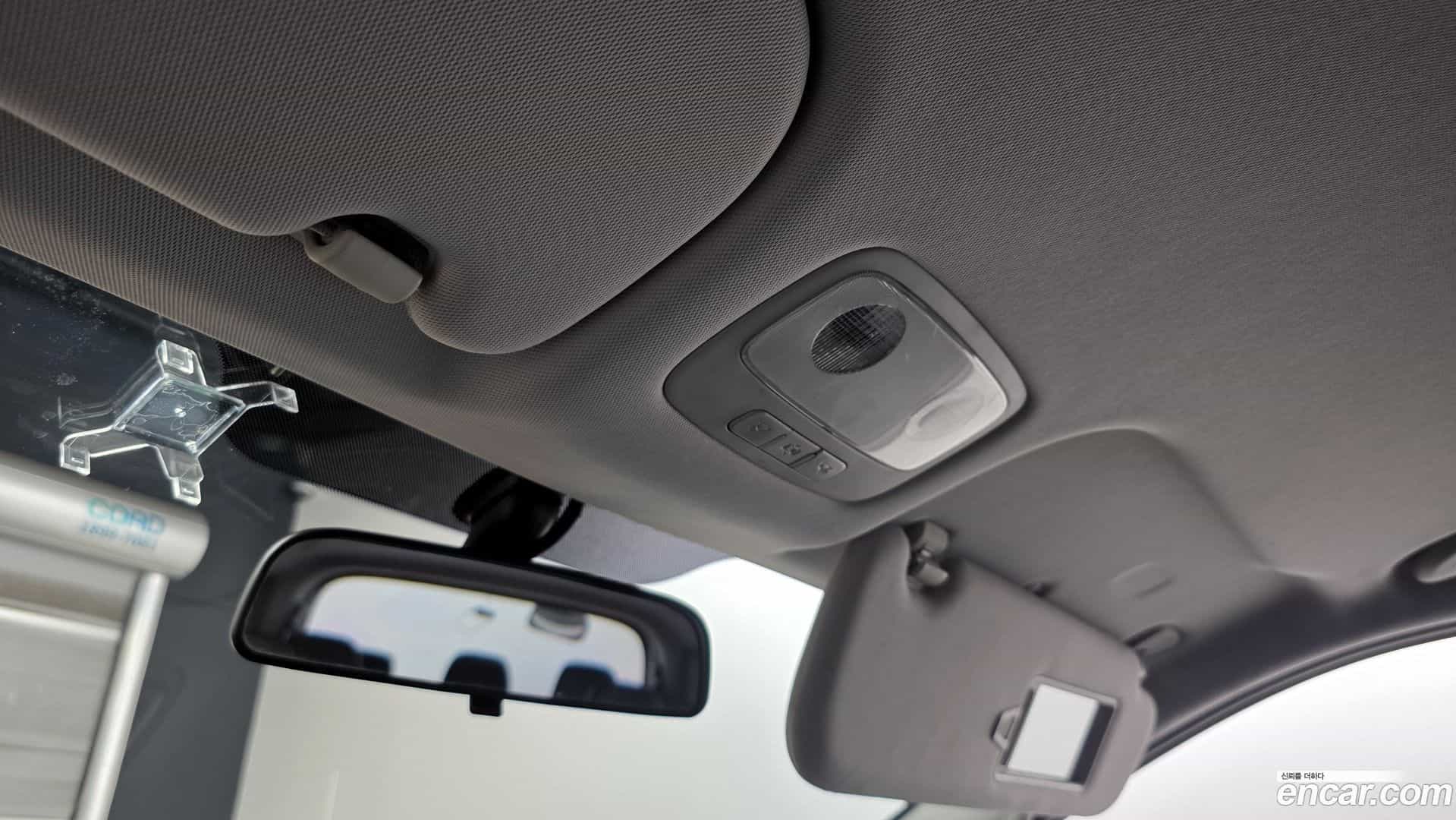 Starex Hyundai 2018.3-OPTION-023