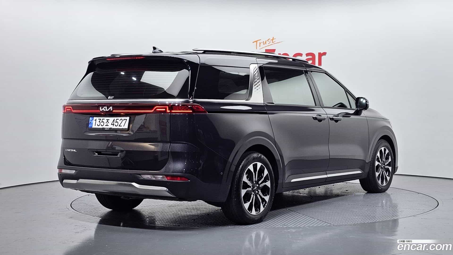 Canival Kia 2022.9-OUTER-002