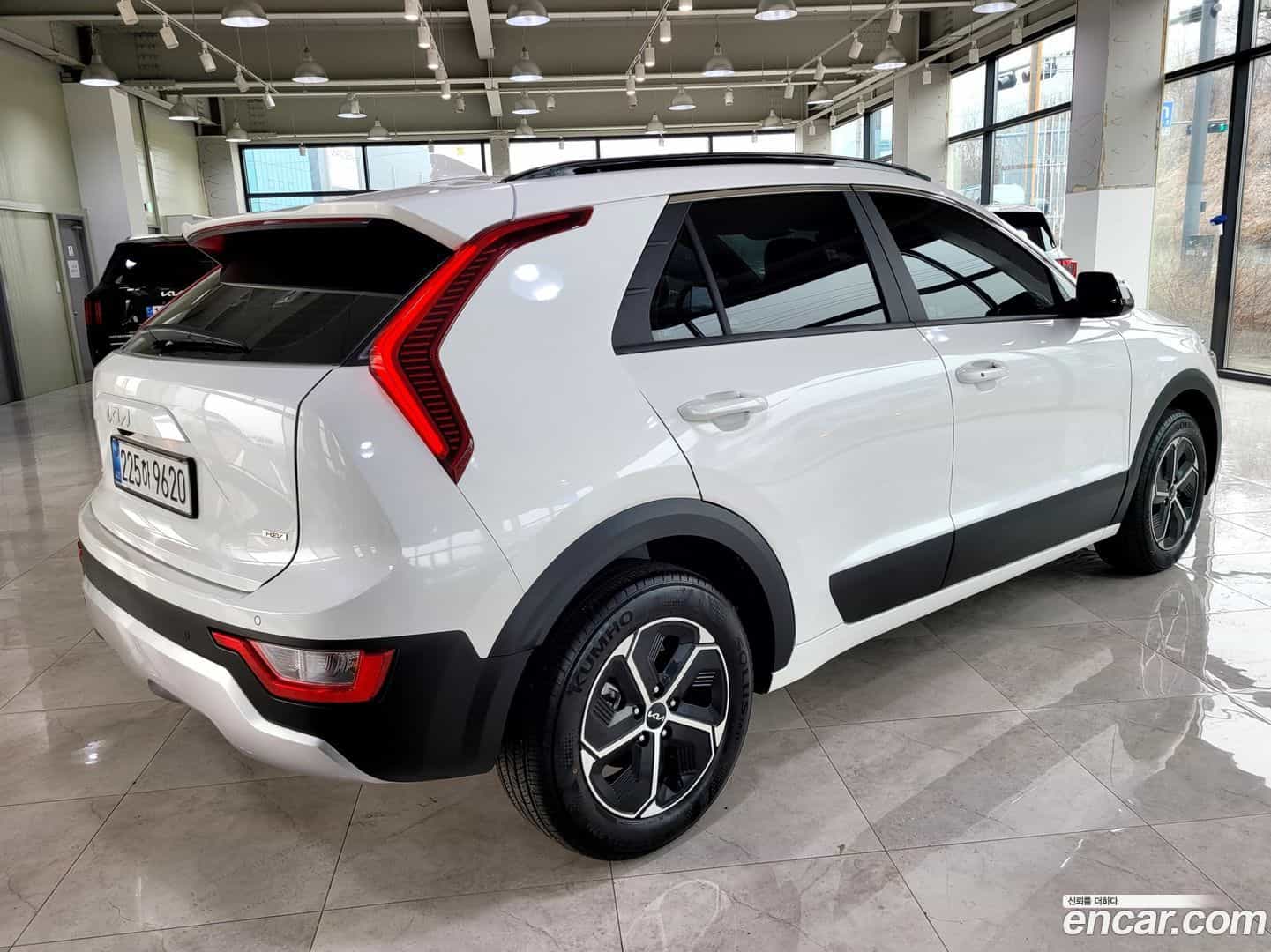 Niro Kia 2025.5-OUTER-003