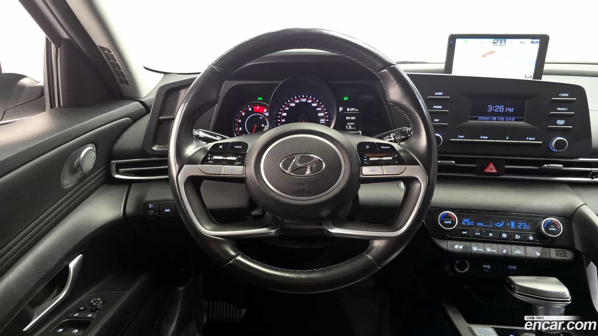 AVANTE Hyundai 2020.9-OPTION-017