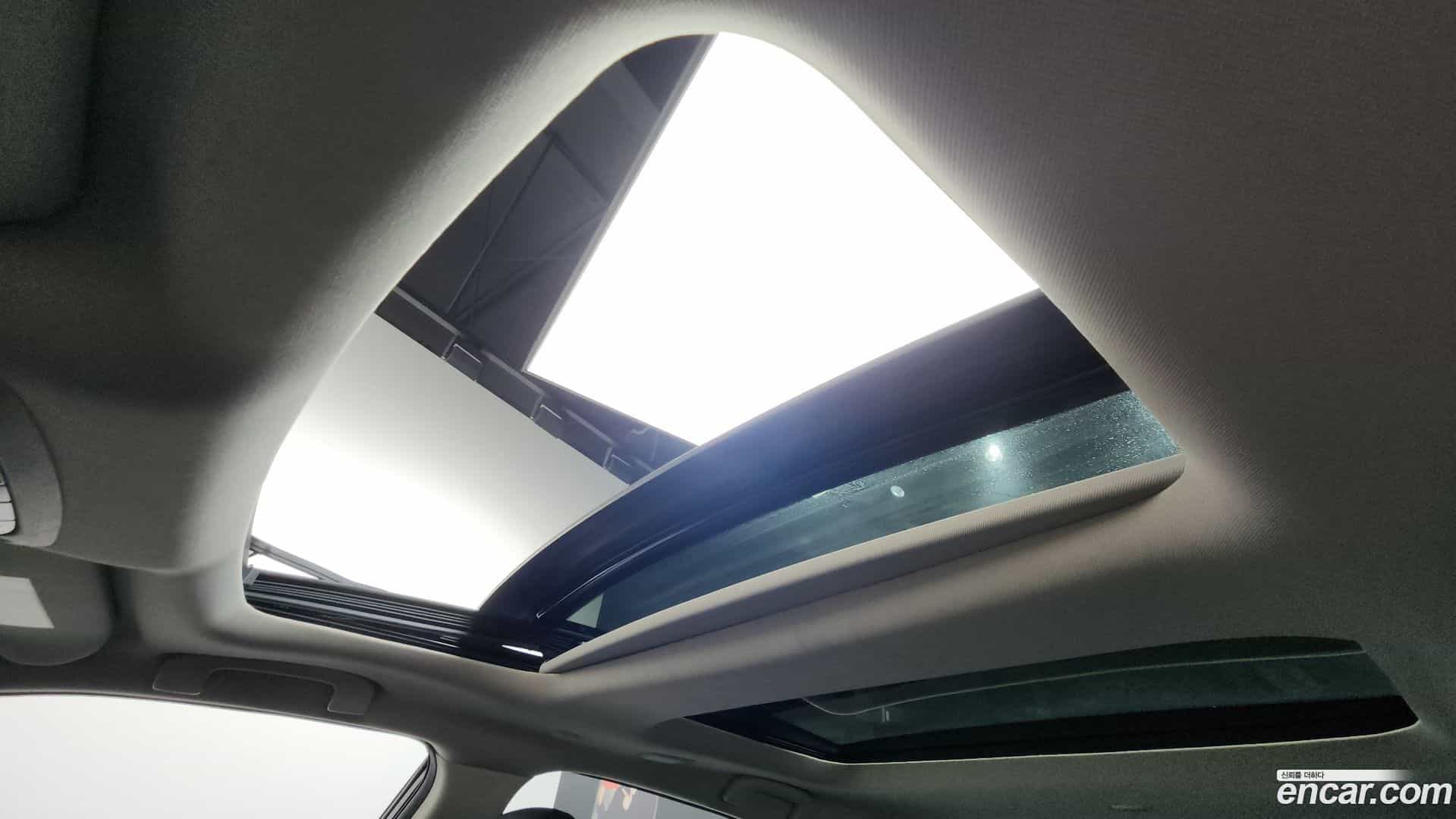 Maxima Nissan 2019.11-OPTION-022