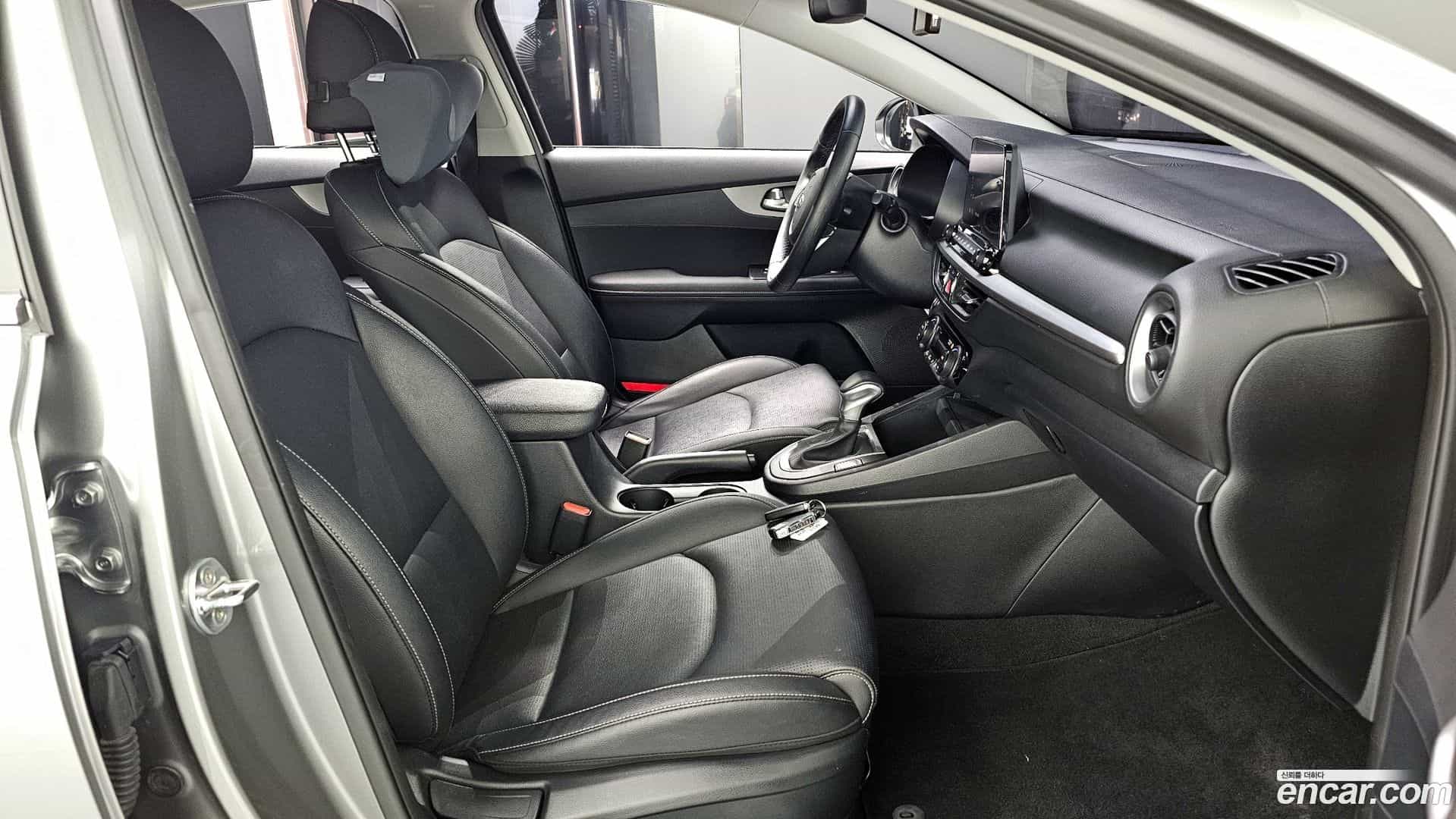 K3 Kia 2019.2-INNER-010