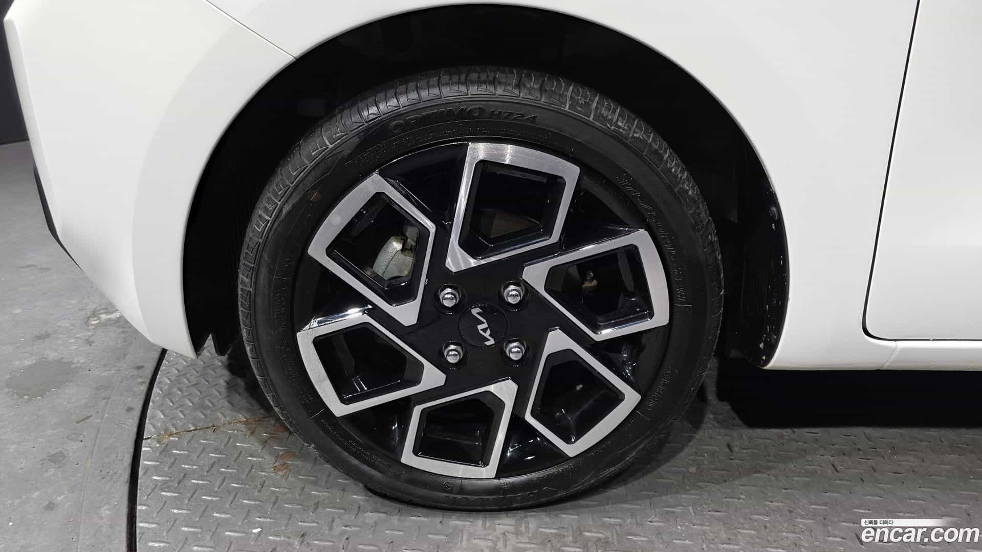 RAY Kia 2022.8-OUTER-005