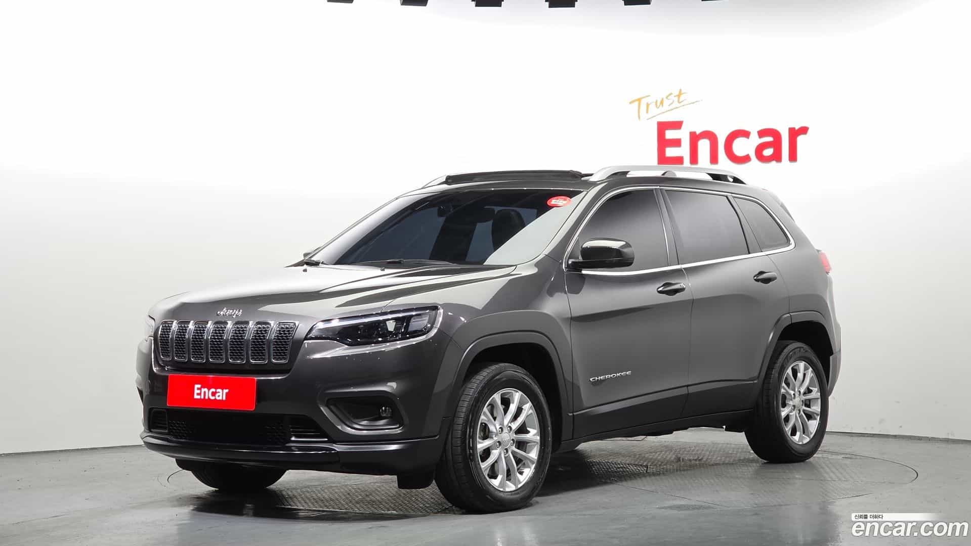 Cherokee Jeep 2018.6-OUTER-001