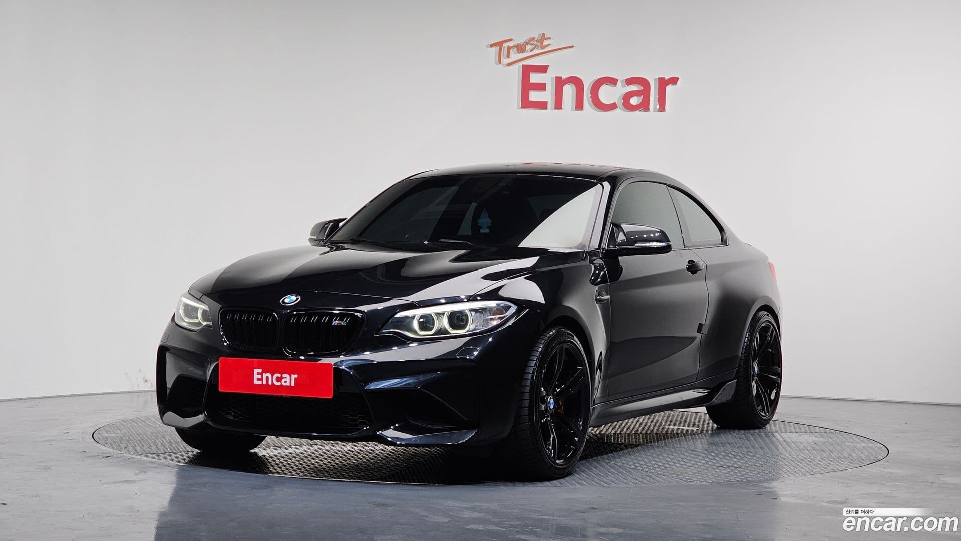 Main__Slider__Photo:M2 BMW 2017.4-0