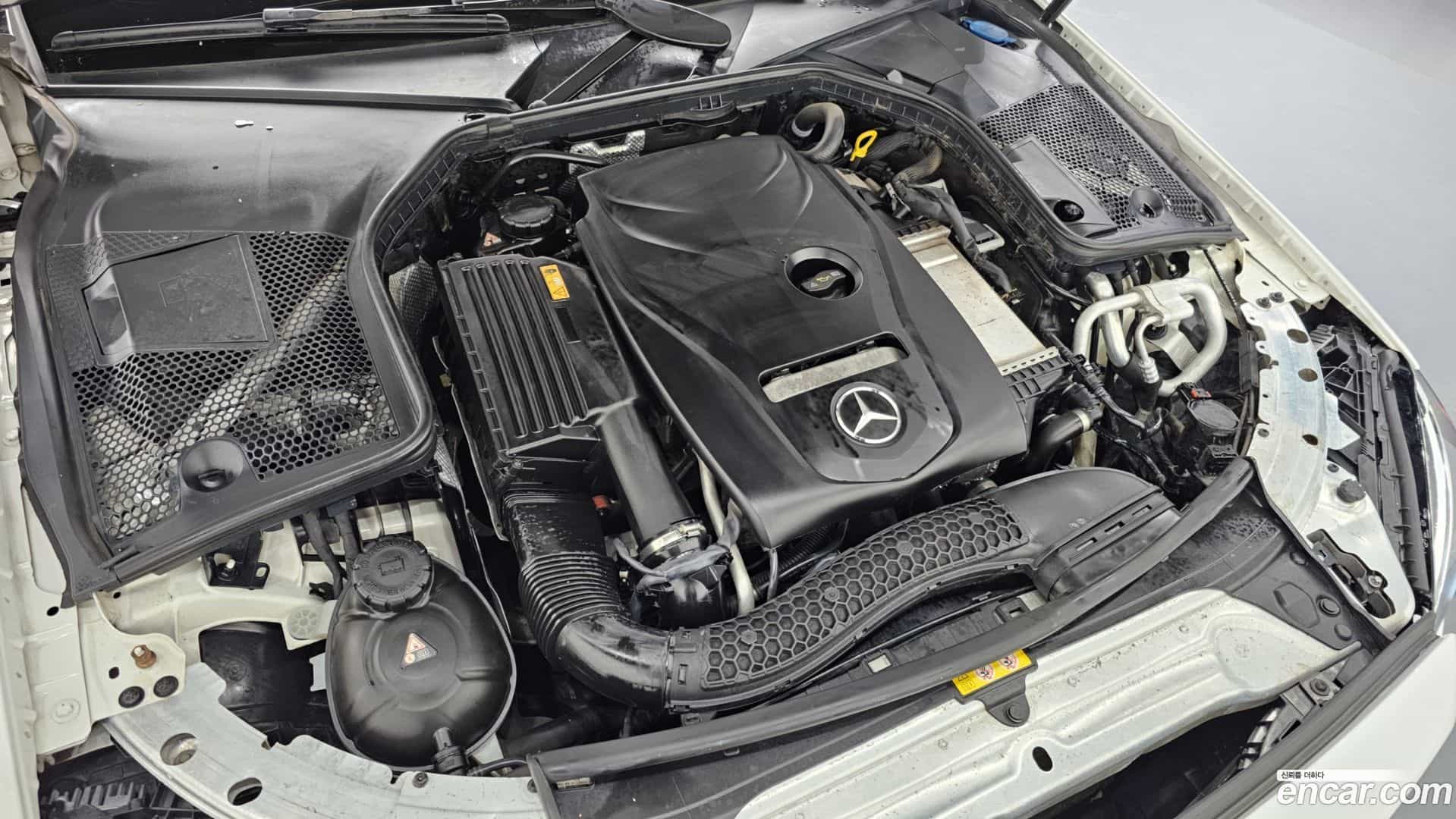 C-Class Mercedes-Benz 2016.5-INNER-006