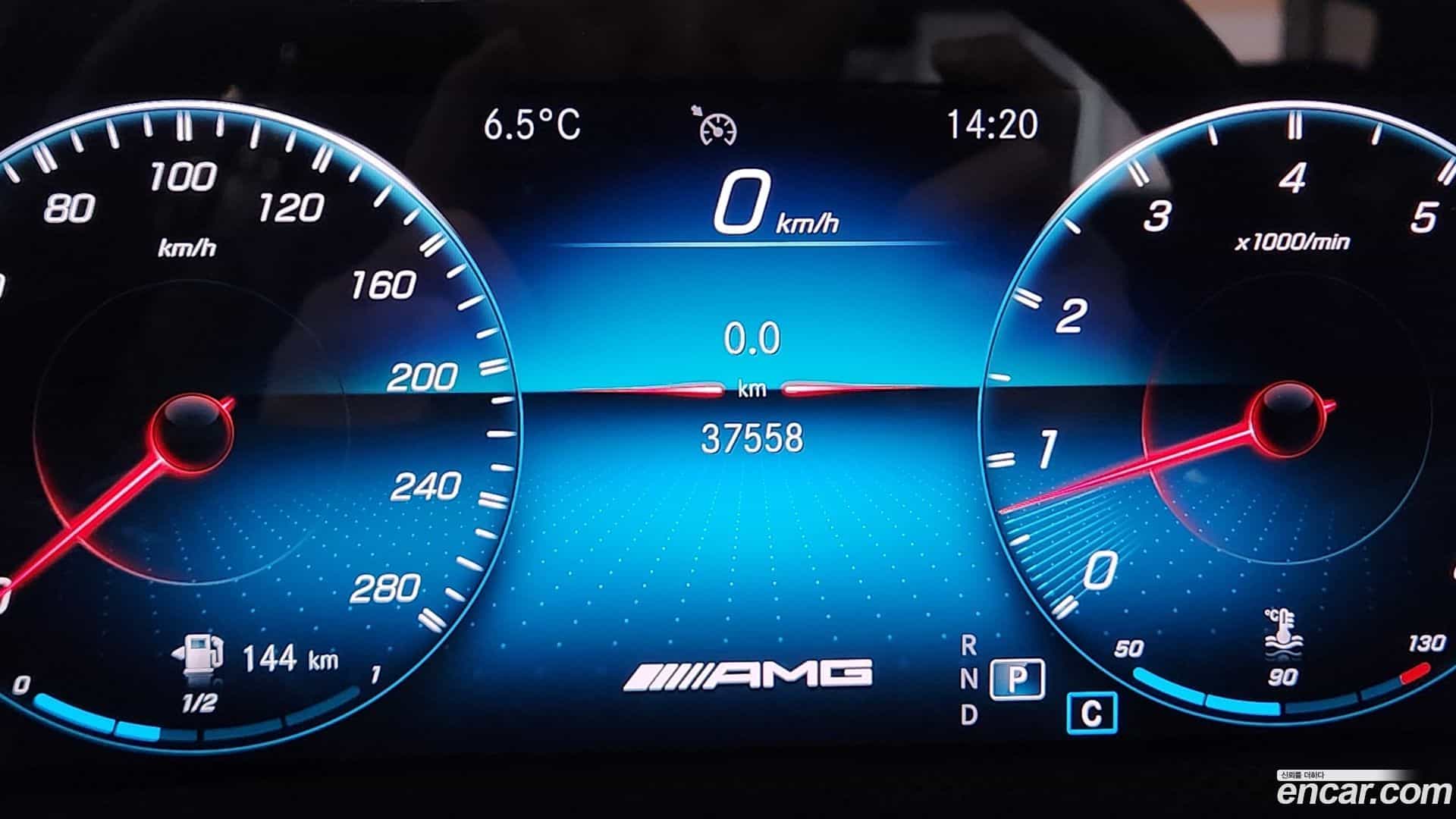 A-Class Mercedes-Benz 2021.0-INNER-008