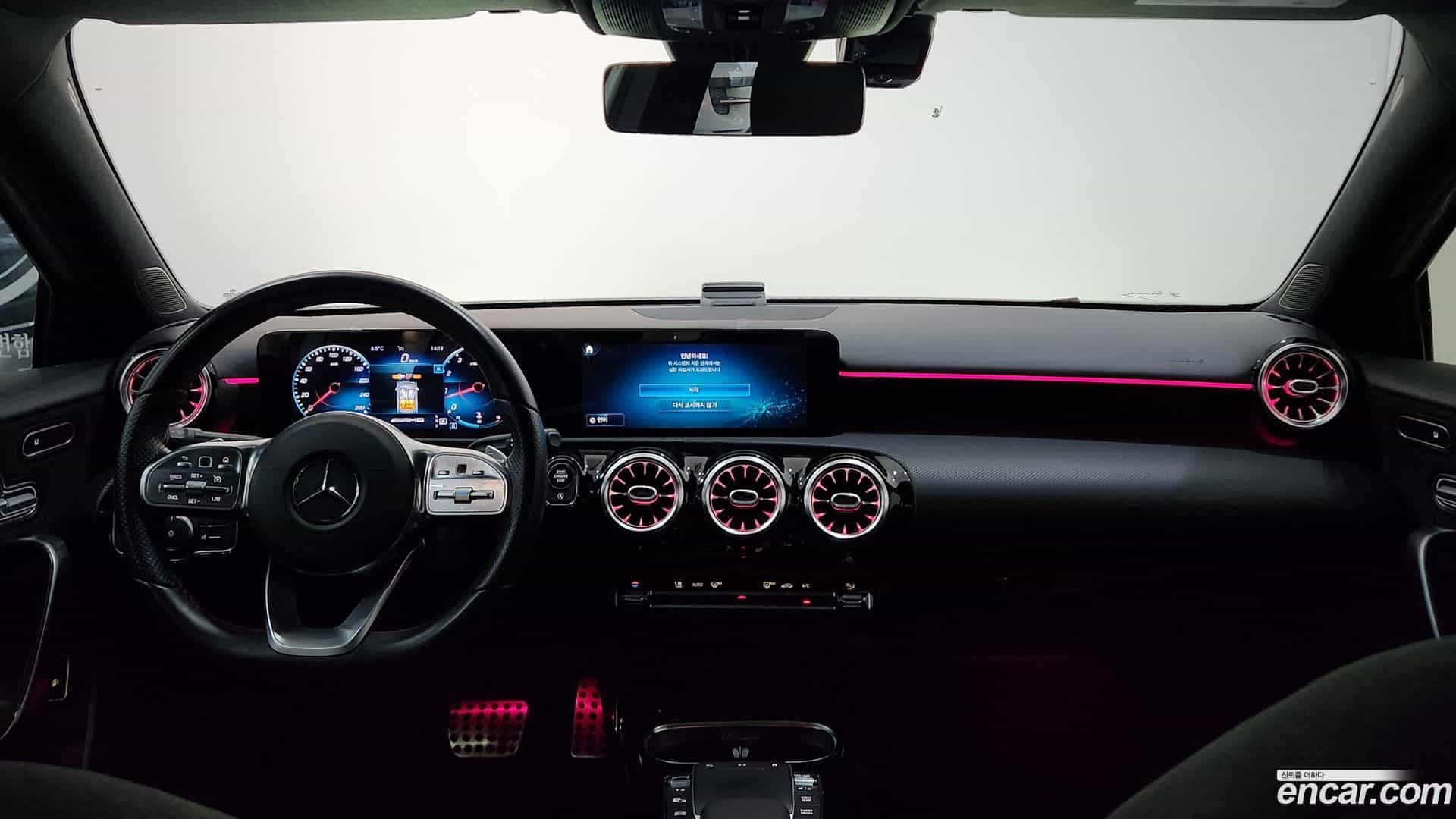 A-Class Mercedes-Benz 2021.0-INNER-009